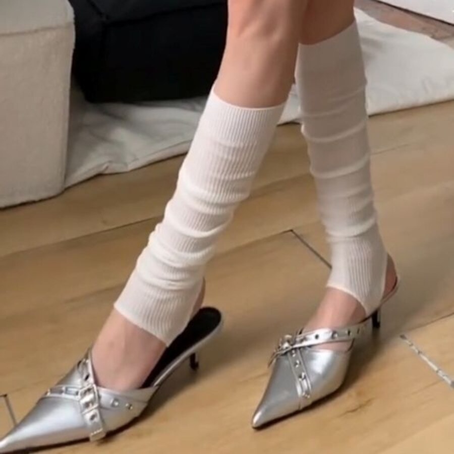 ホワイト