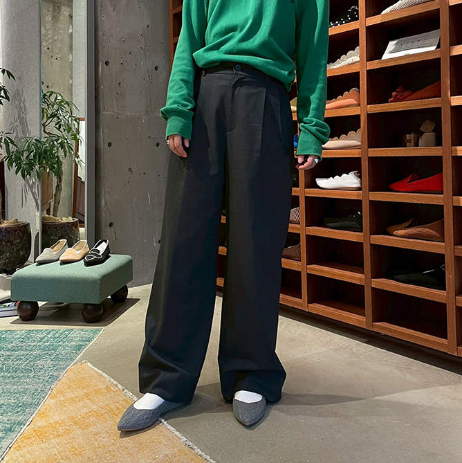 足のサイズ24.5cm / 着用サイズ39