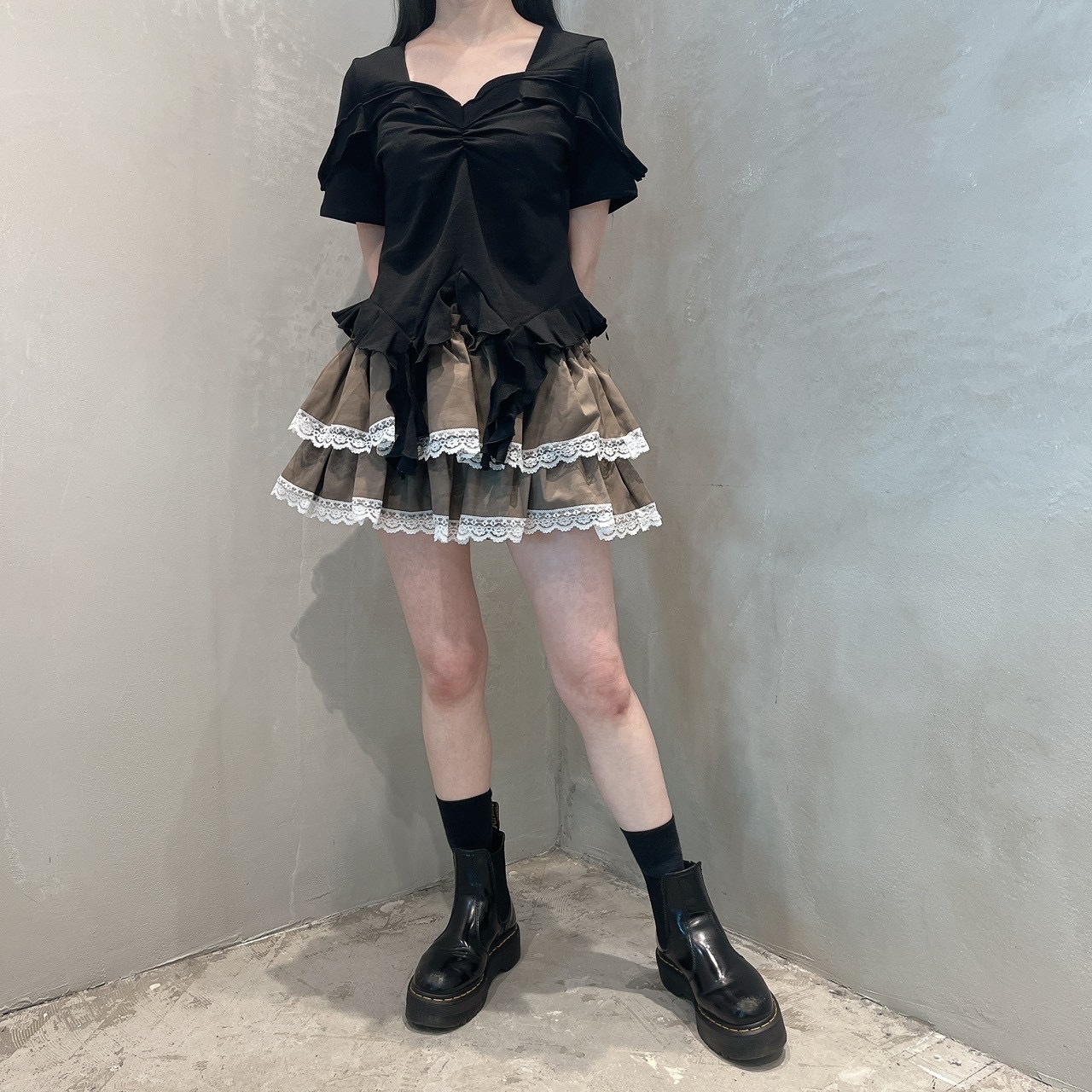 Staff：148cm ／BLACK