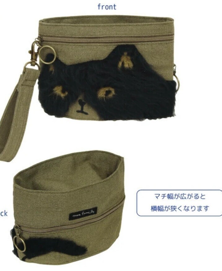 カーキ