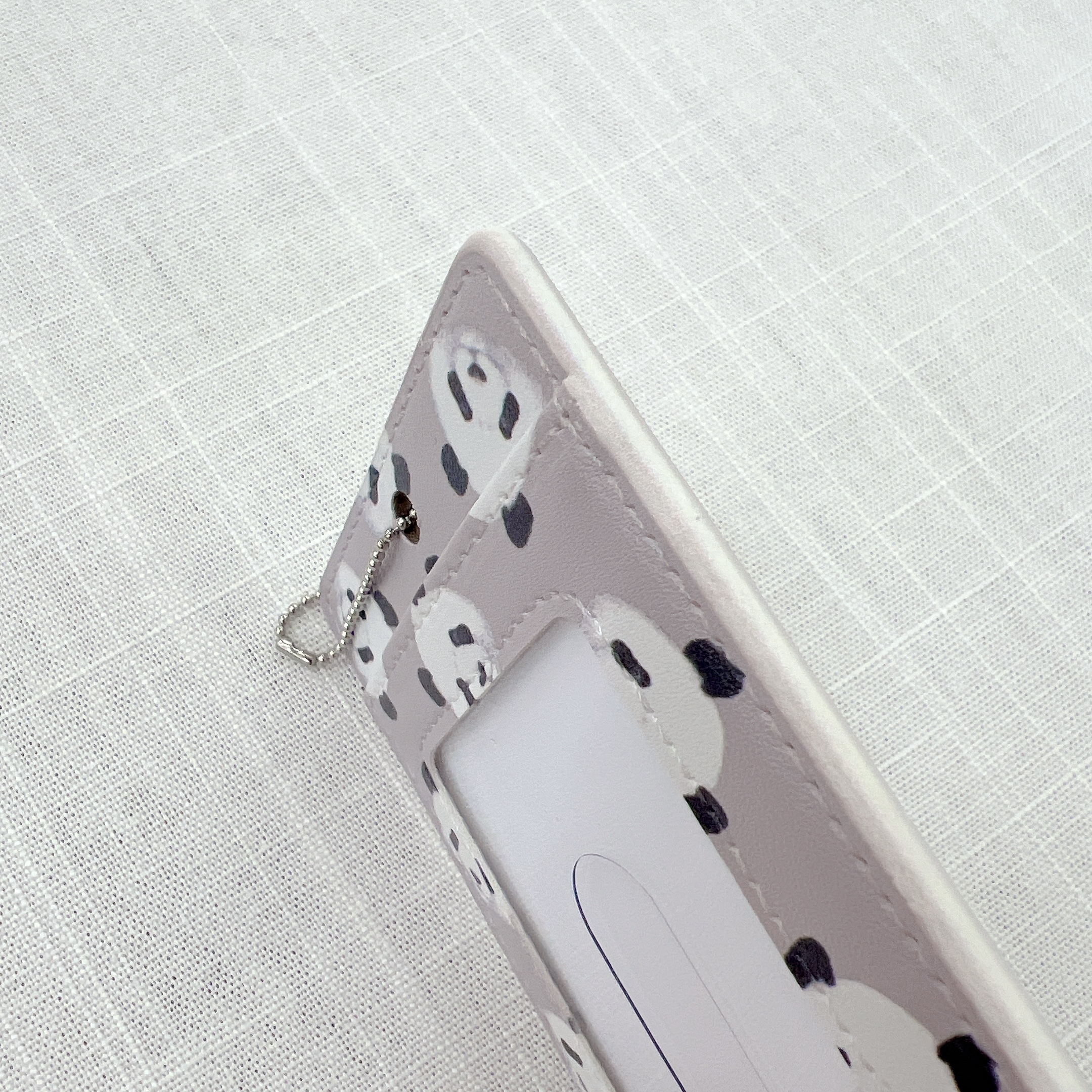 側面はコーティングされています