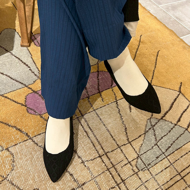 足のサイズ24cm / 着用サイズ38