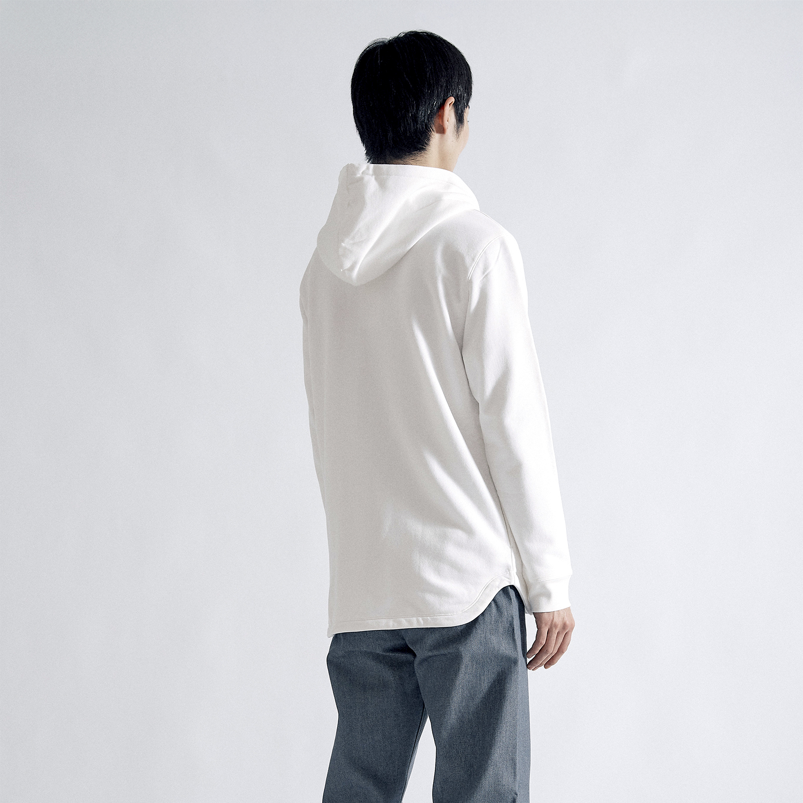 Model:188cm・SIZE4/XL