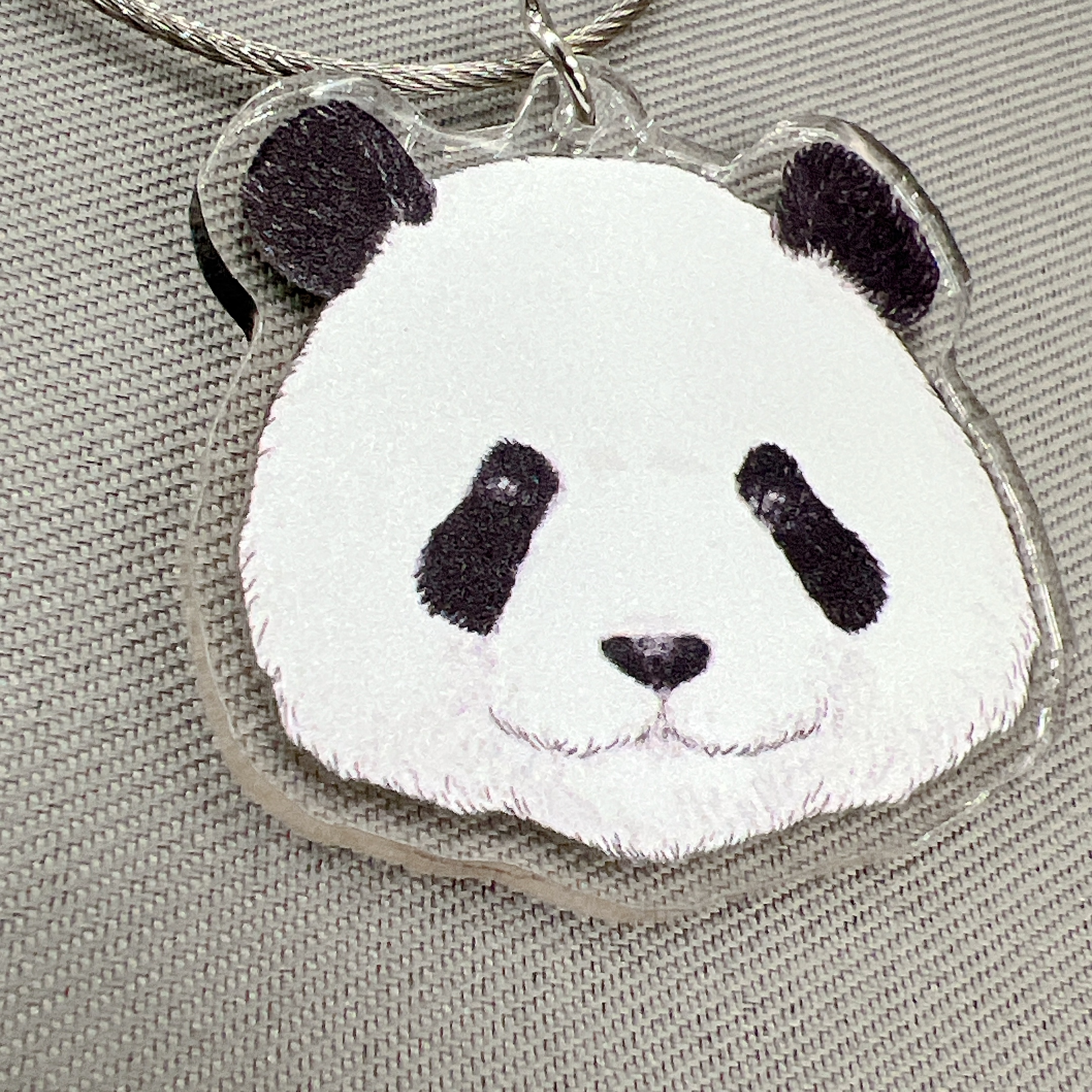 裏面は少しザラザラしたプリント