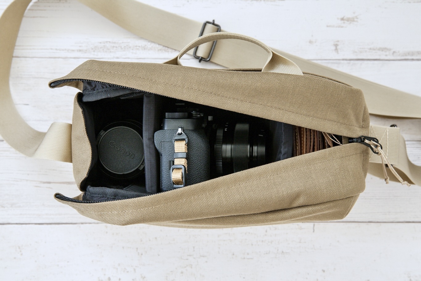 Lunch Box＜Coyote＞ | new trip