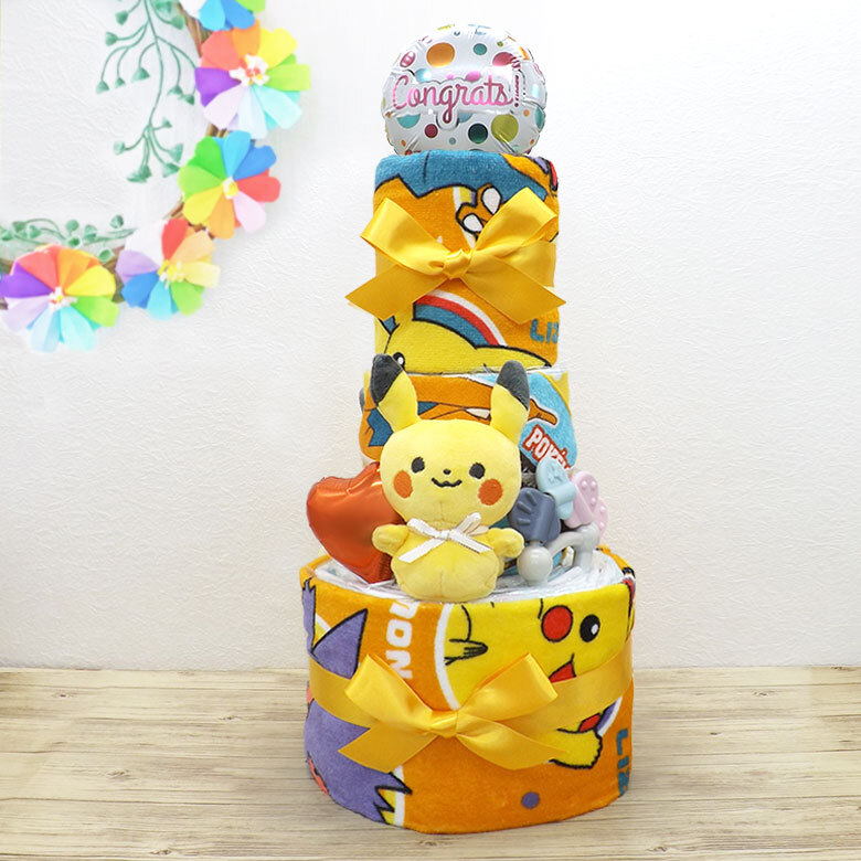 ピカチュウ アイテム5点付き3段おむつケーキ