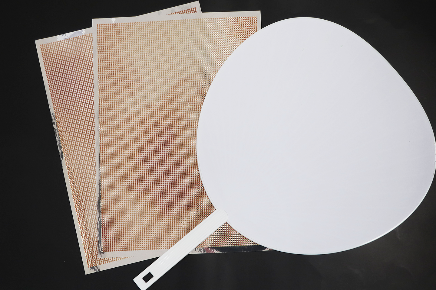 アイドル公式うちわ一般サイズはシール2枚でデコ可能