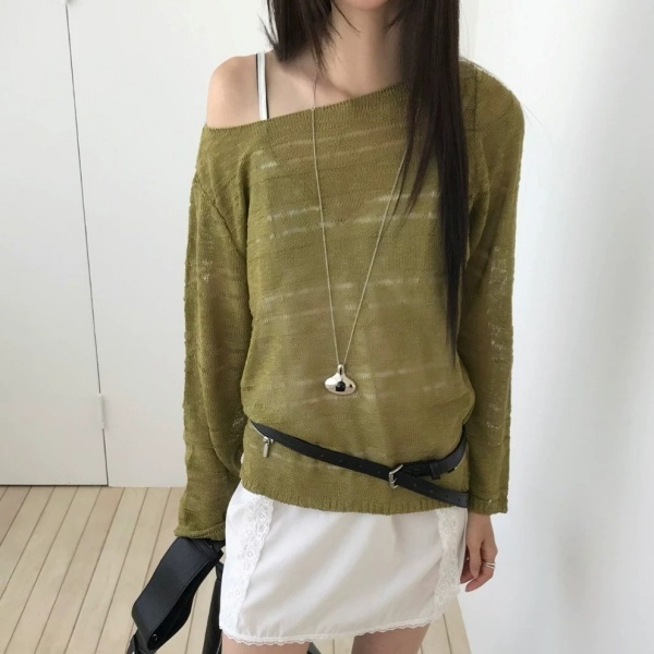 イエロー