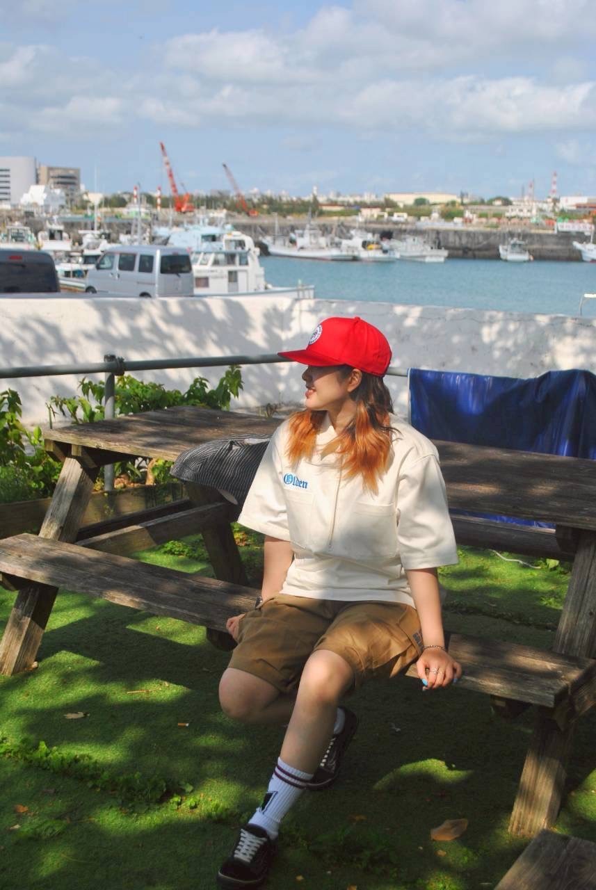 COLOR:RED
