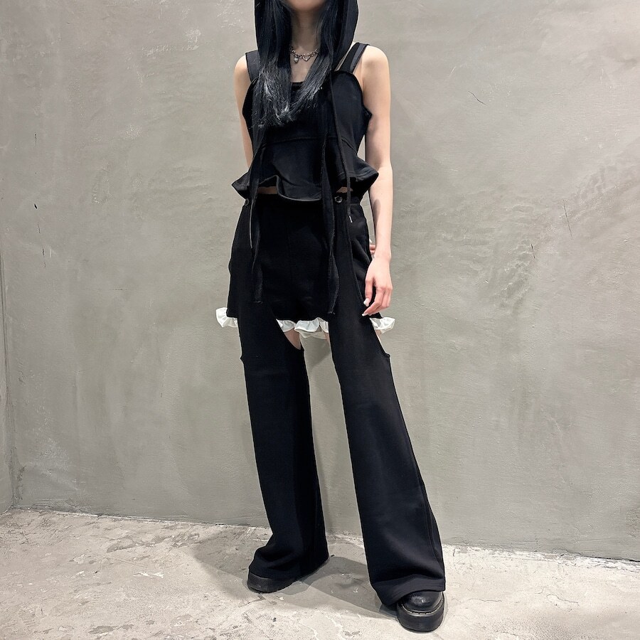 Staff：148cm ／BLACK