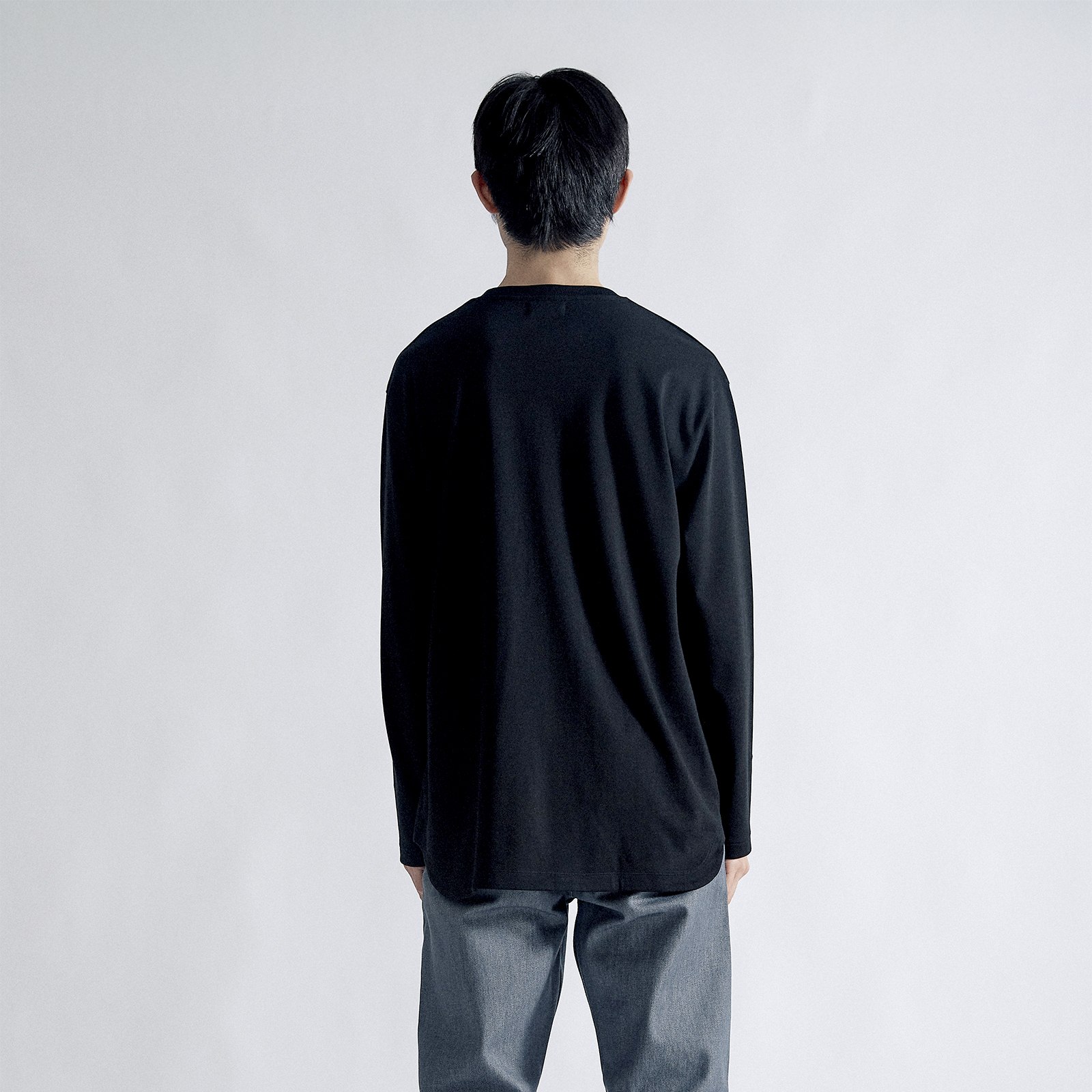 Model:188cm・SIZE4/XL