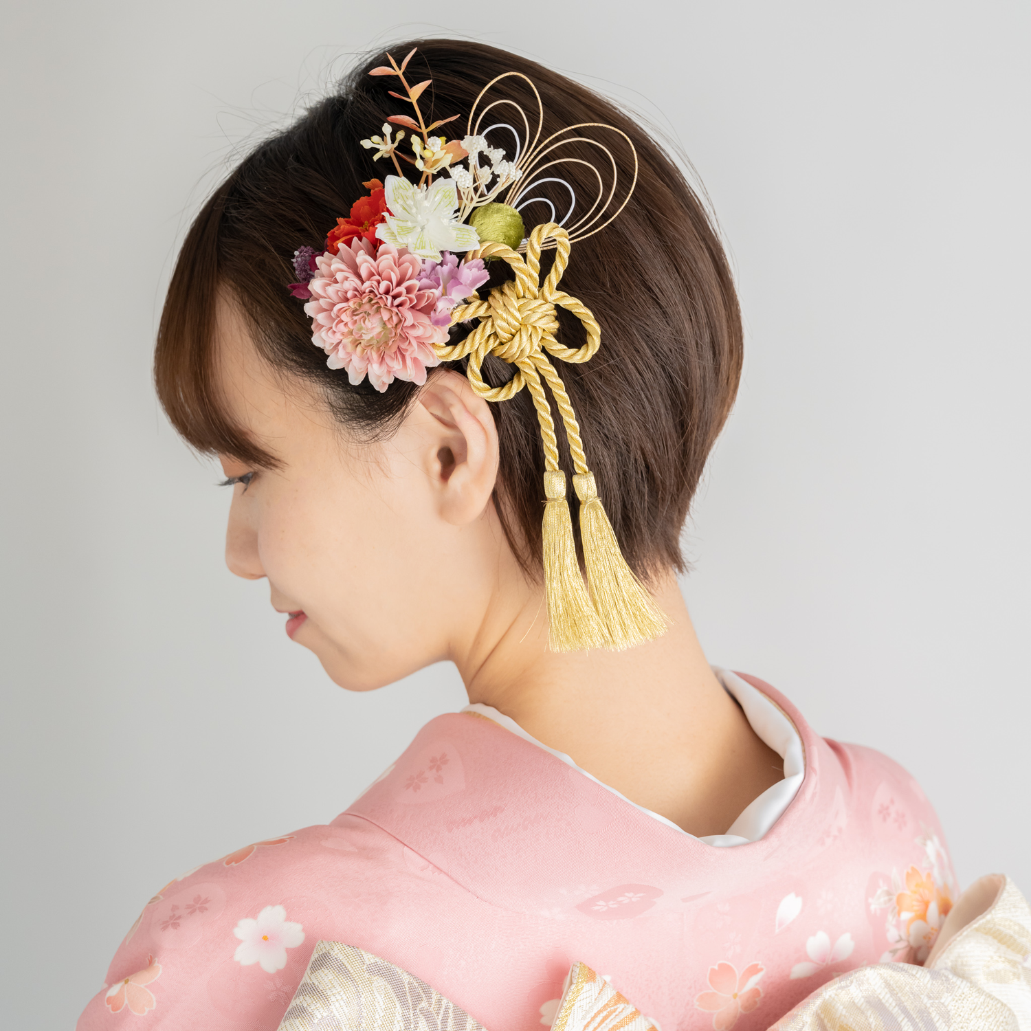 ハンドメイドヘアクリップ ヘアピン 成人式 ゴールド お花 - アンクレット