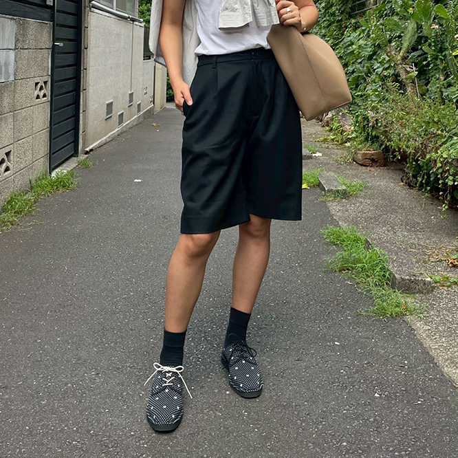 足のサイズ24cm / 着用サイズ38