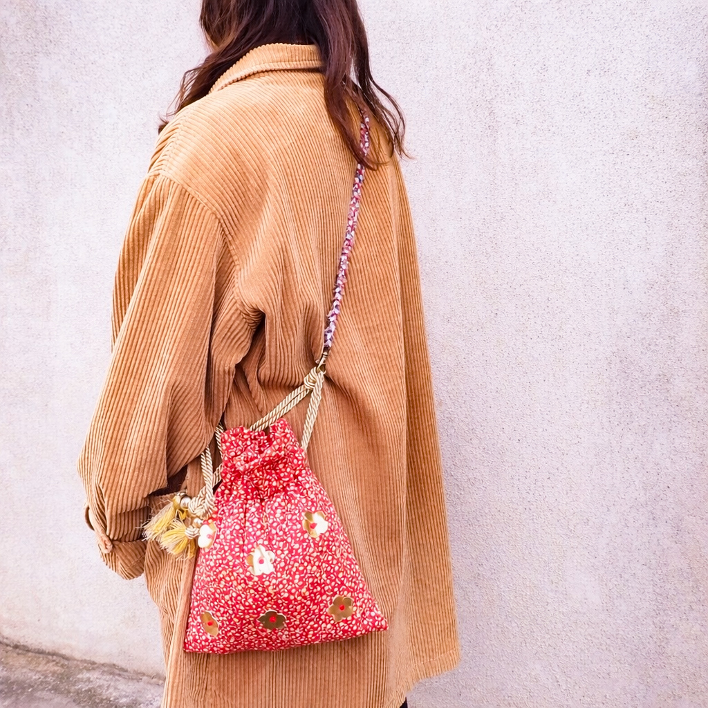 鞄と組み合わせて