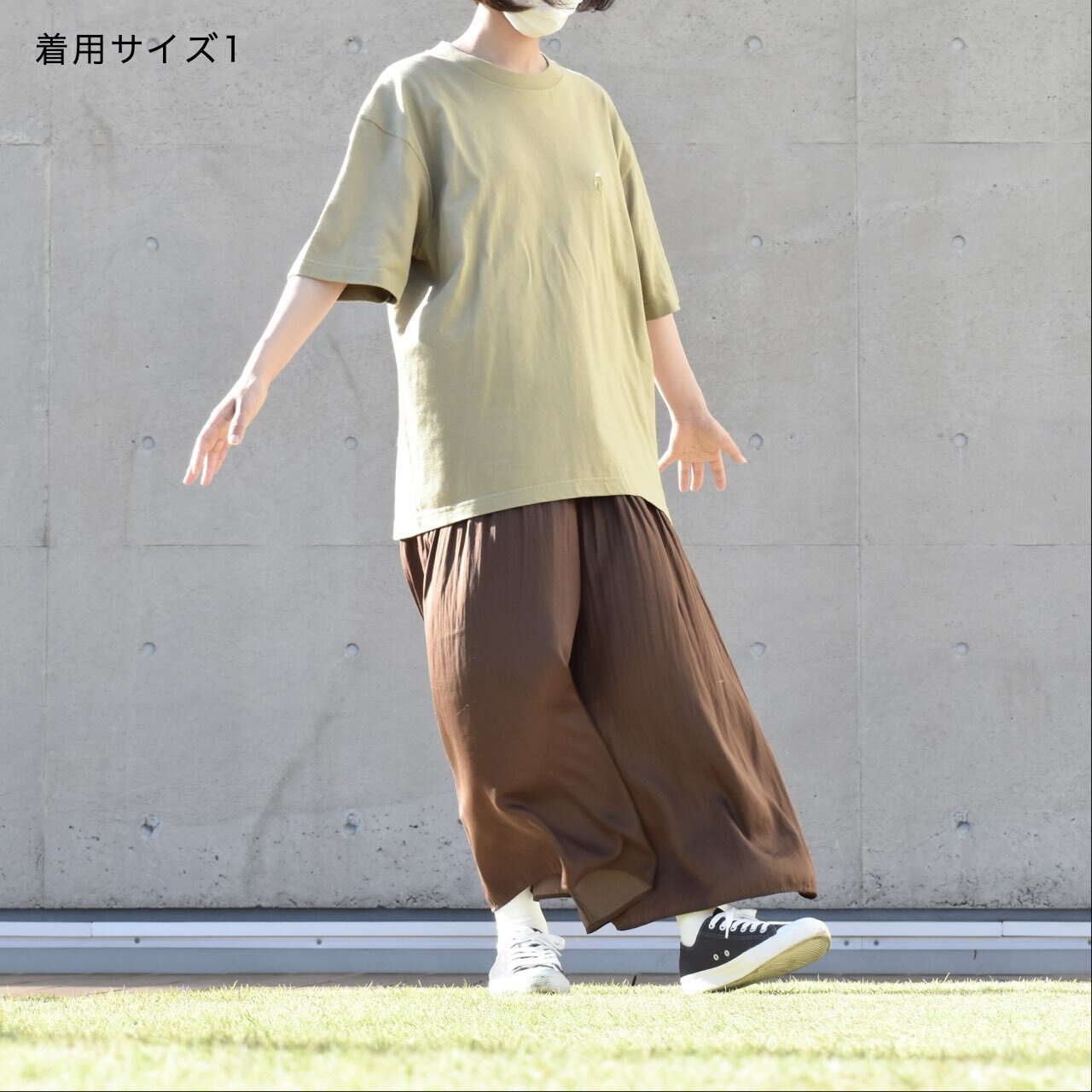 ＜画像は横にスライドできます＞
