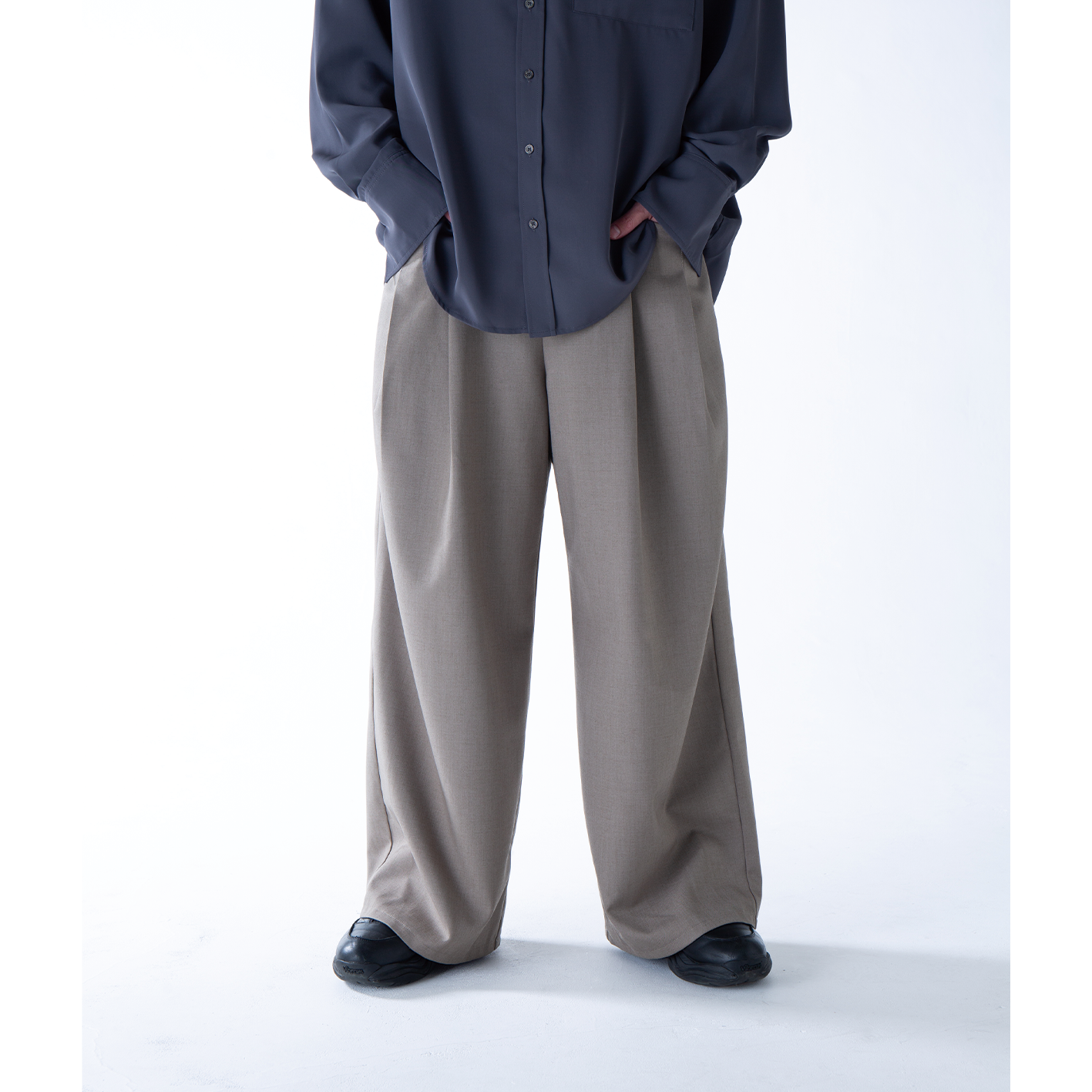 model:179cm / Lサイズ着用