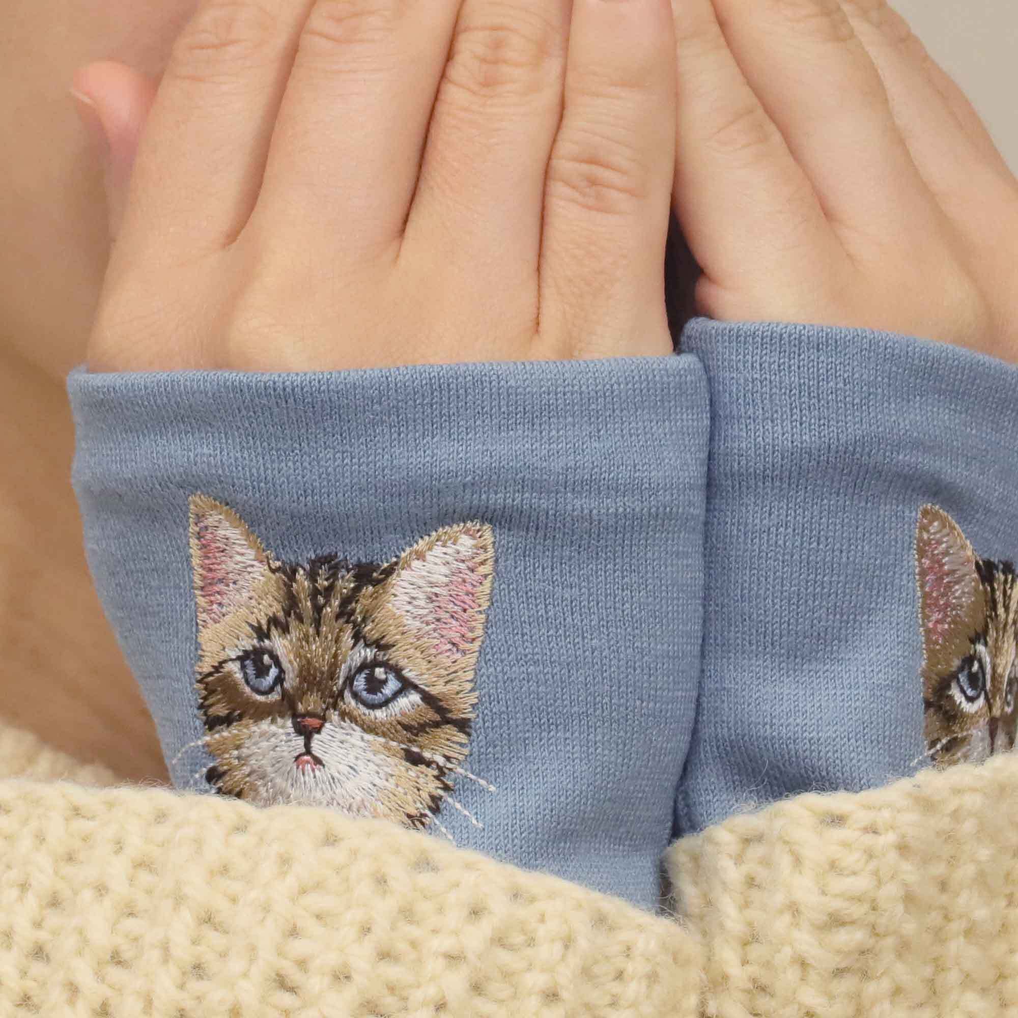 生地色：スカイブルー