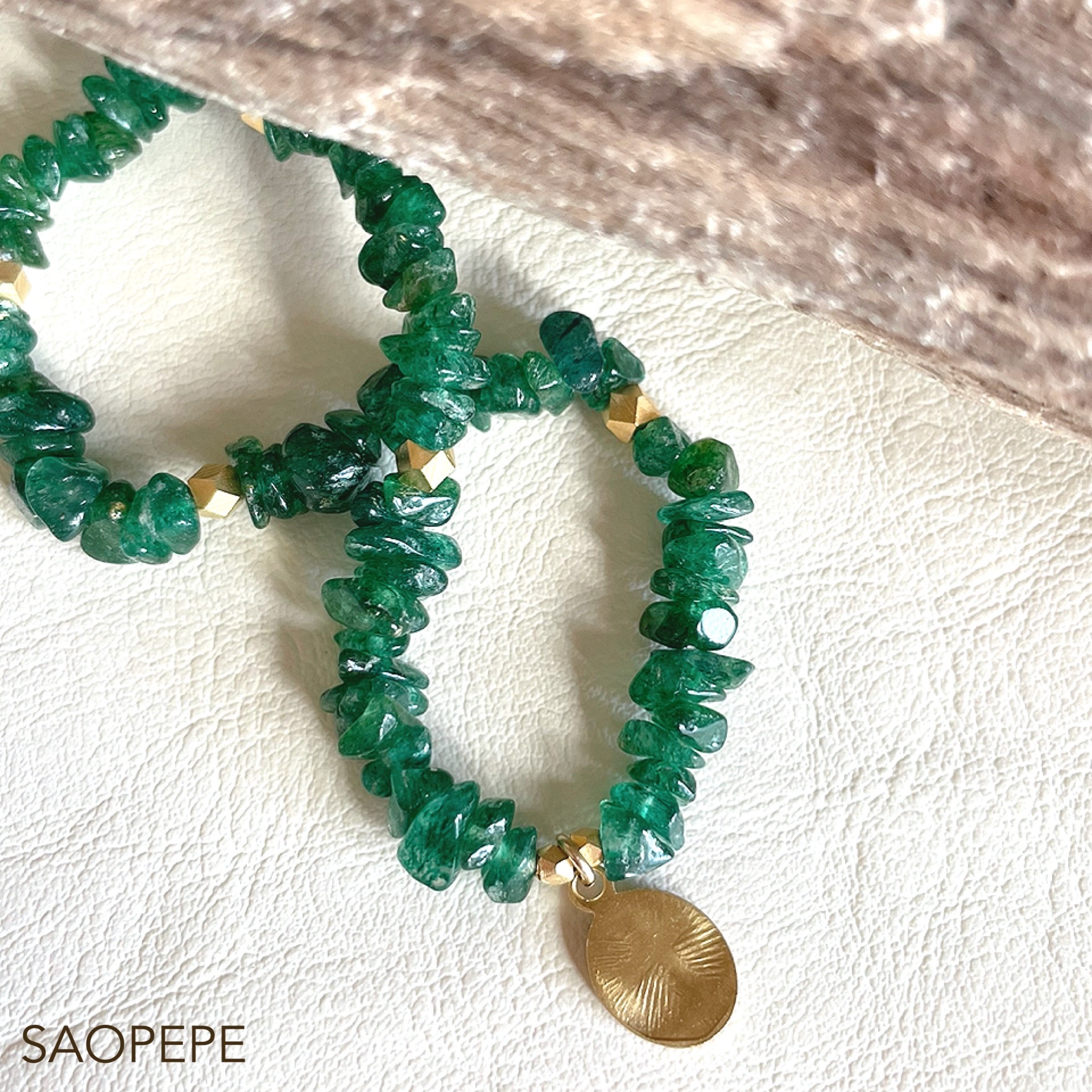 クロスメダイ Back