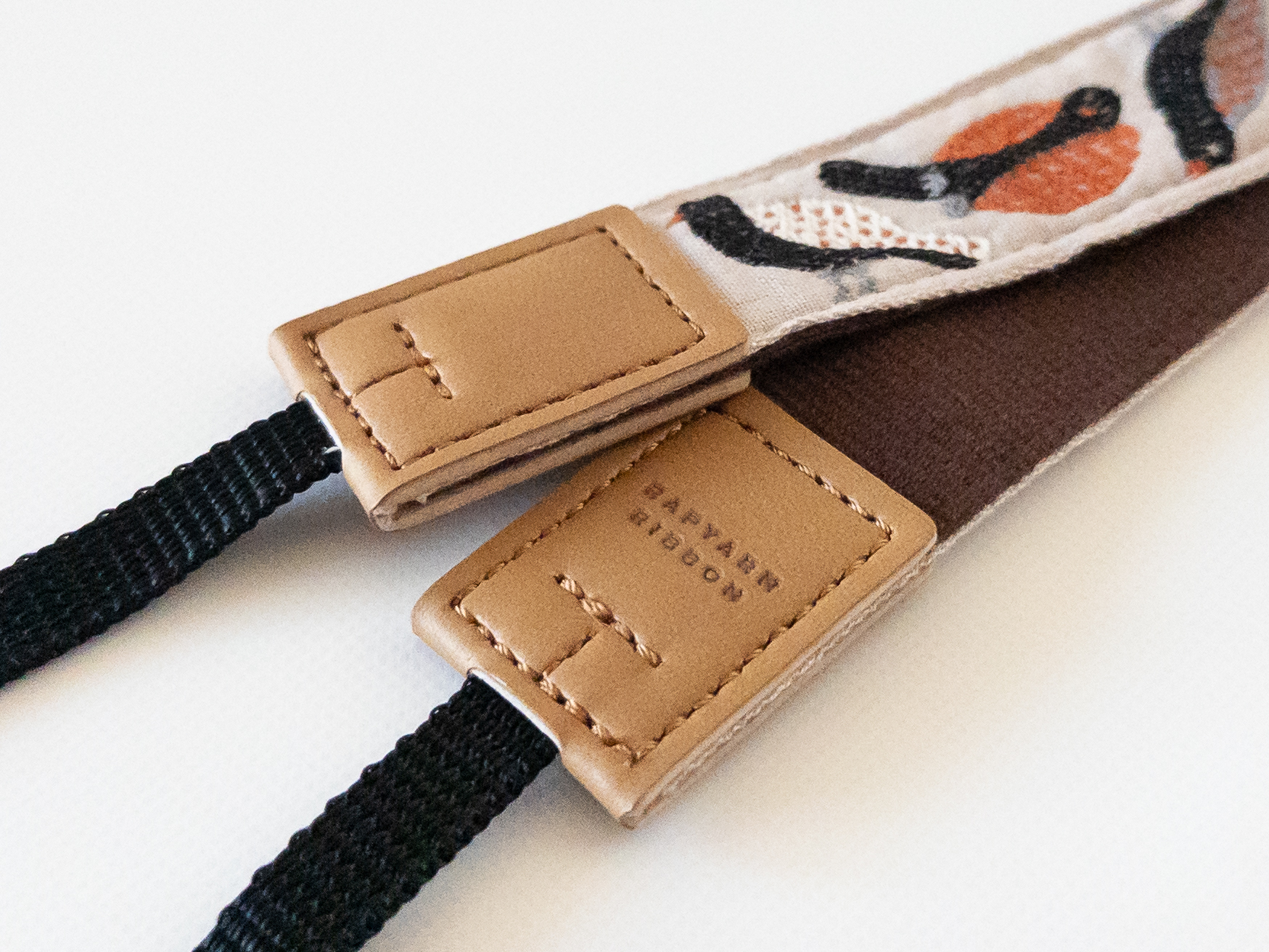 裏地：ブラウン