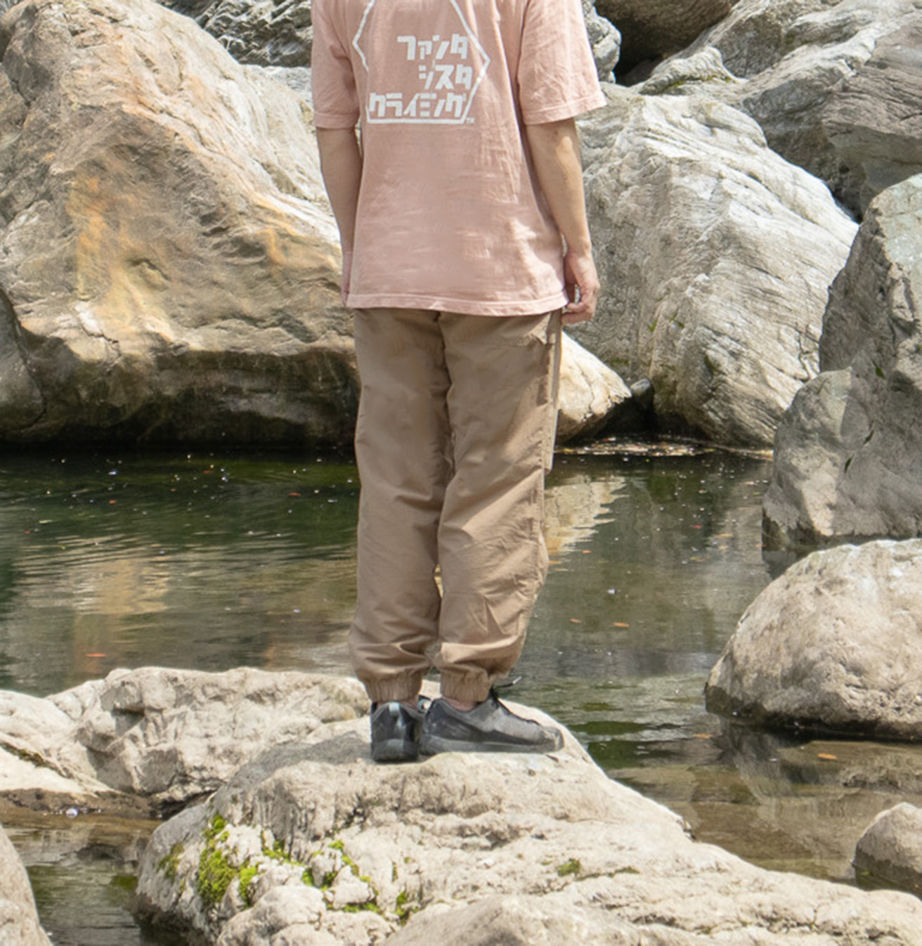 Women 164cm 56kg / size S 