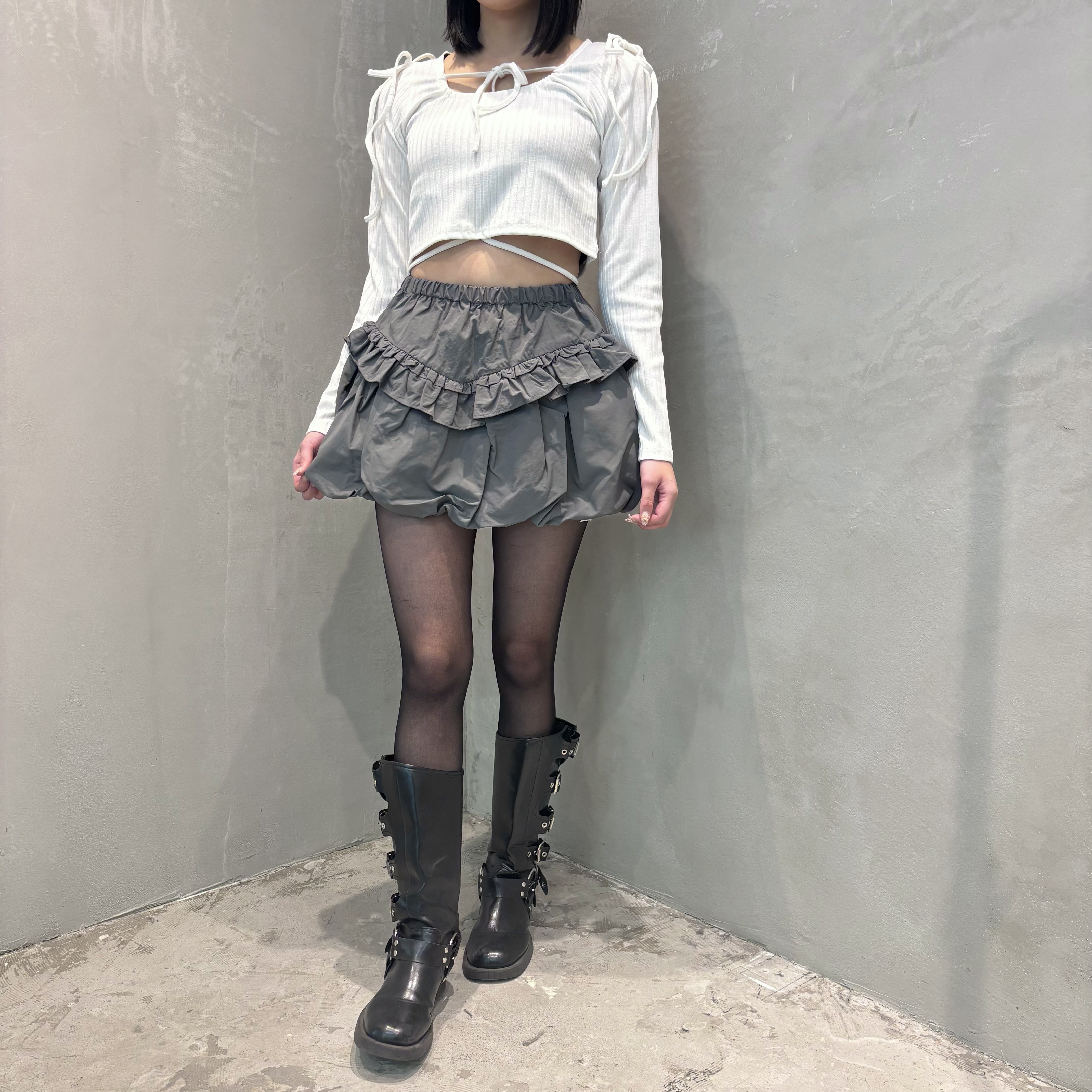 Model：163cm ／GRAY