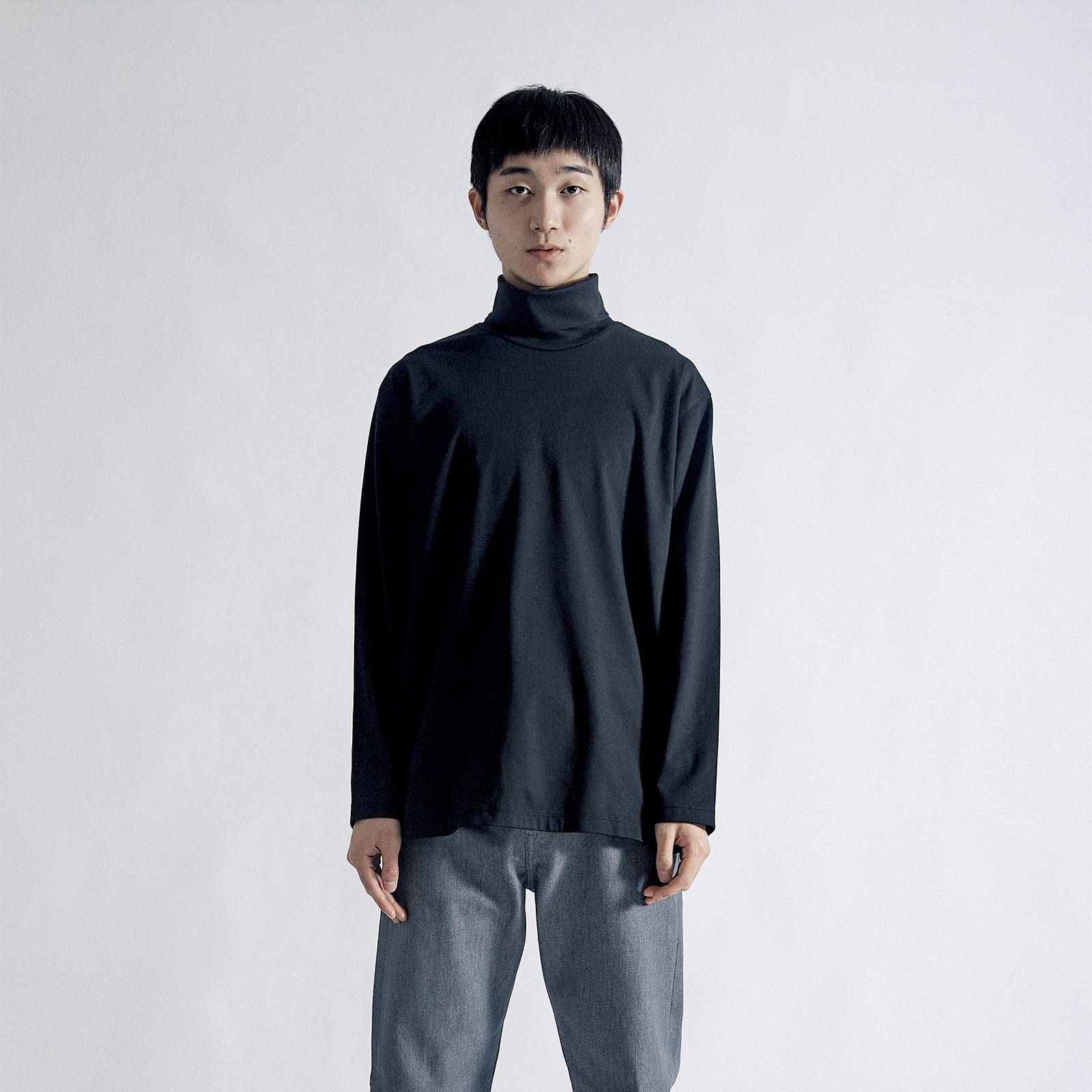 アーバンドレスT ロングスリーブ タートルネック リラックス