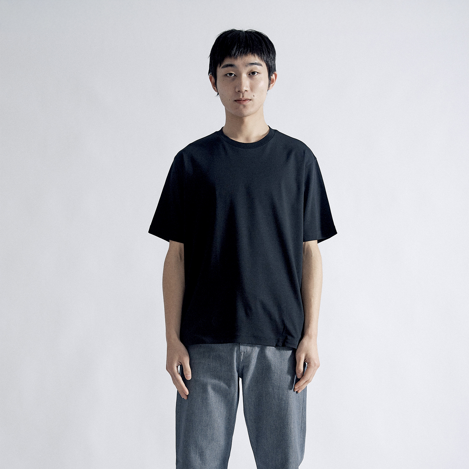 MODEL：188cm・SIZE4/XL