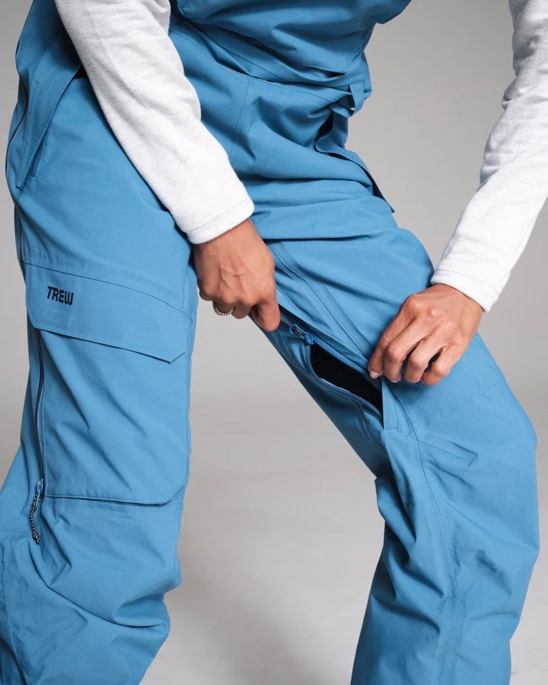 内もものジッパーベント