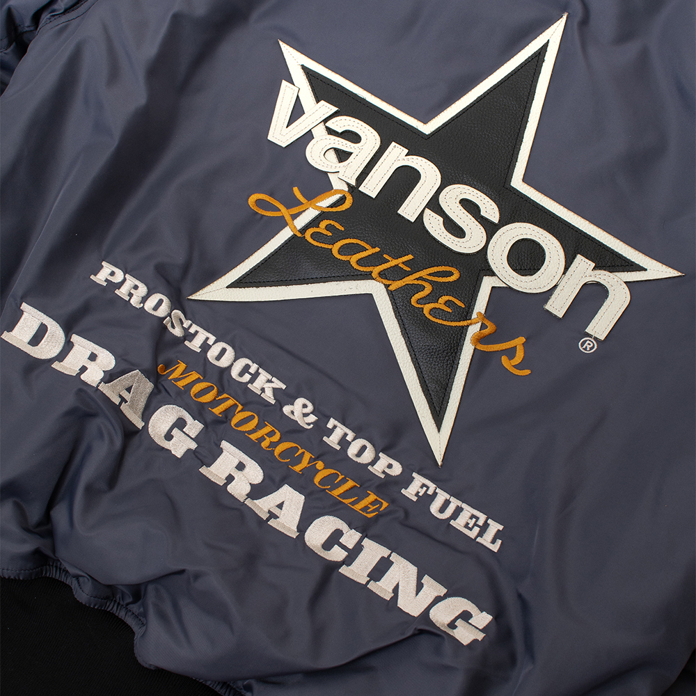 本革のワンスターとvanson切り文字