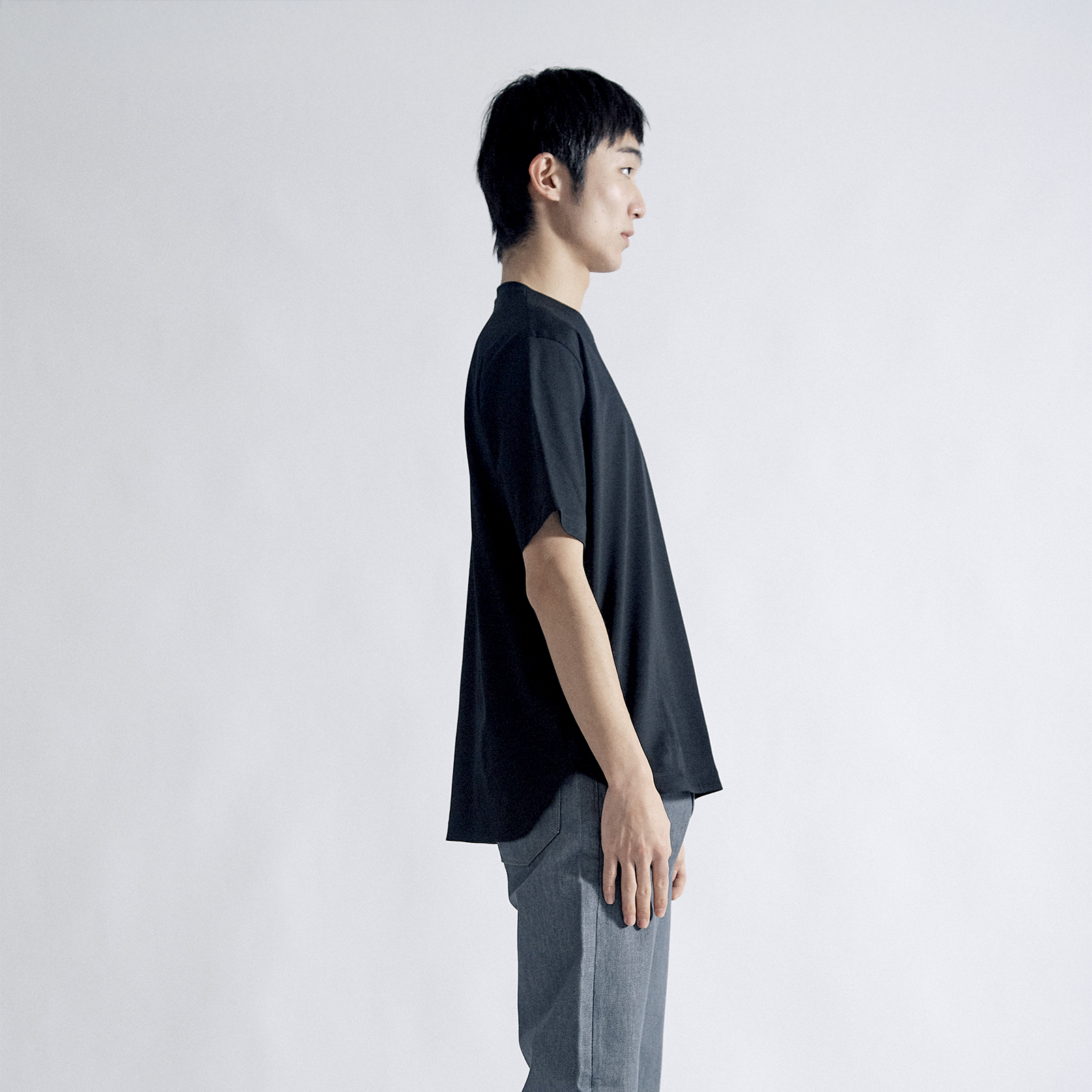 MODEL：188cm・SIZE4/XL