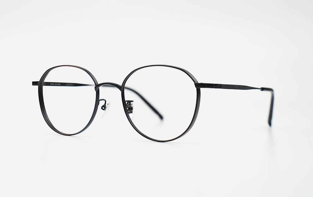 Col.4 Black
