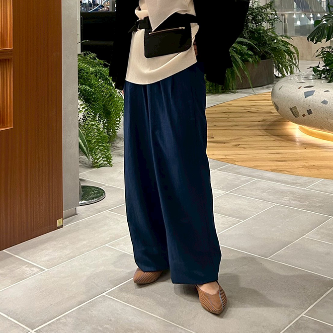 足のサイズ24cm / 着用サイズ39