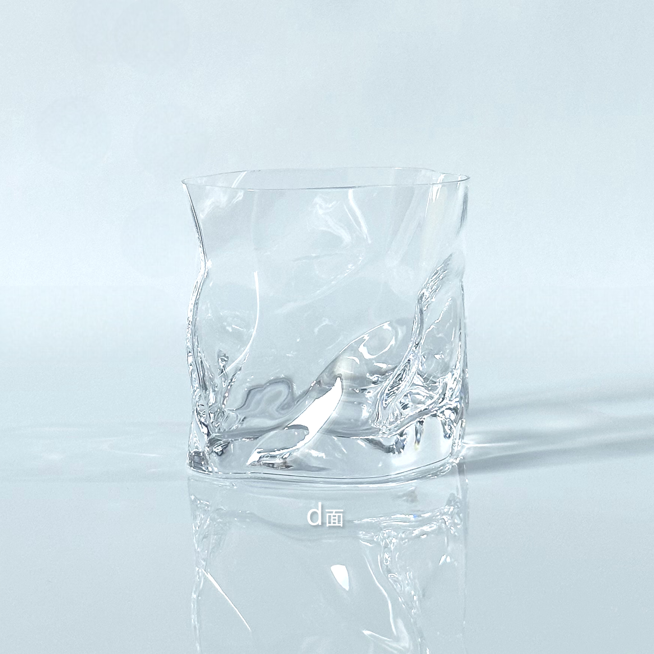 d面