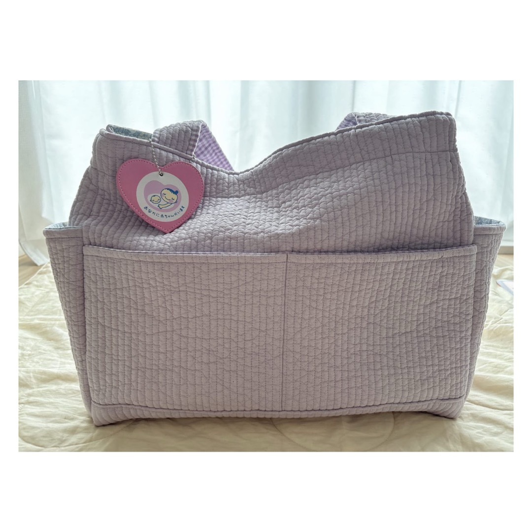 マチについてるスナップボタンを留めるとコンパクトに！