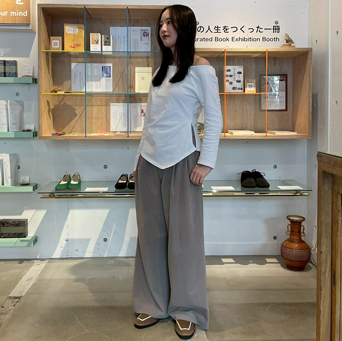 足のサイズ24cm / 着用サイズM