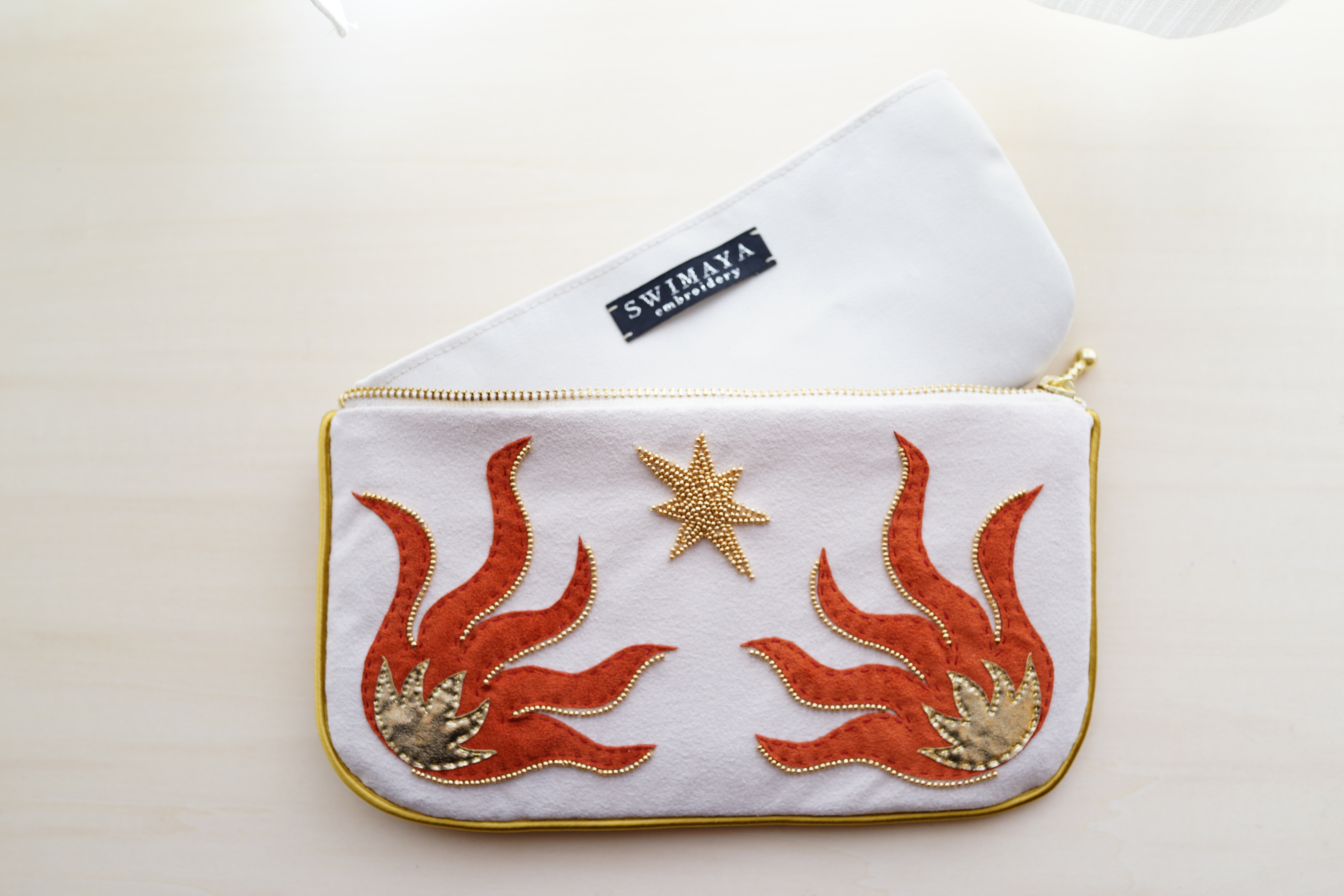 【刺繍ポーチ】Heart flame