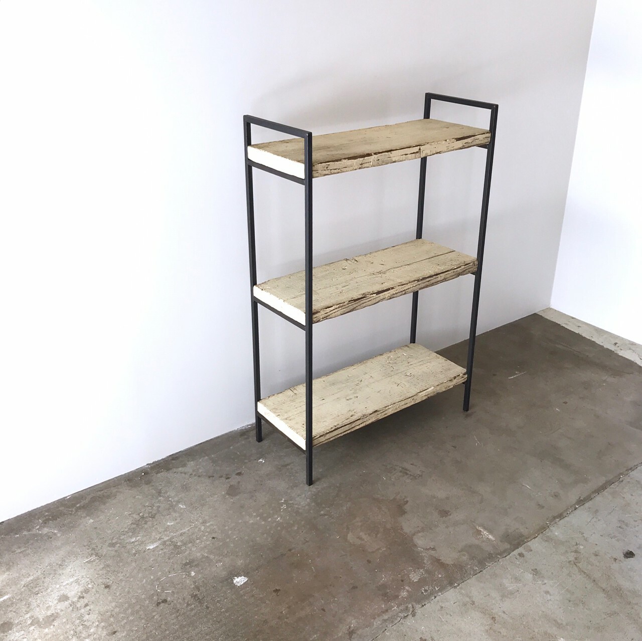 古材の棚 ディスプレイ棚 古家具 jugu