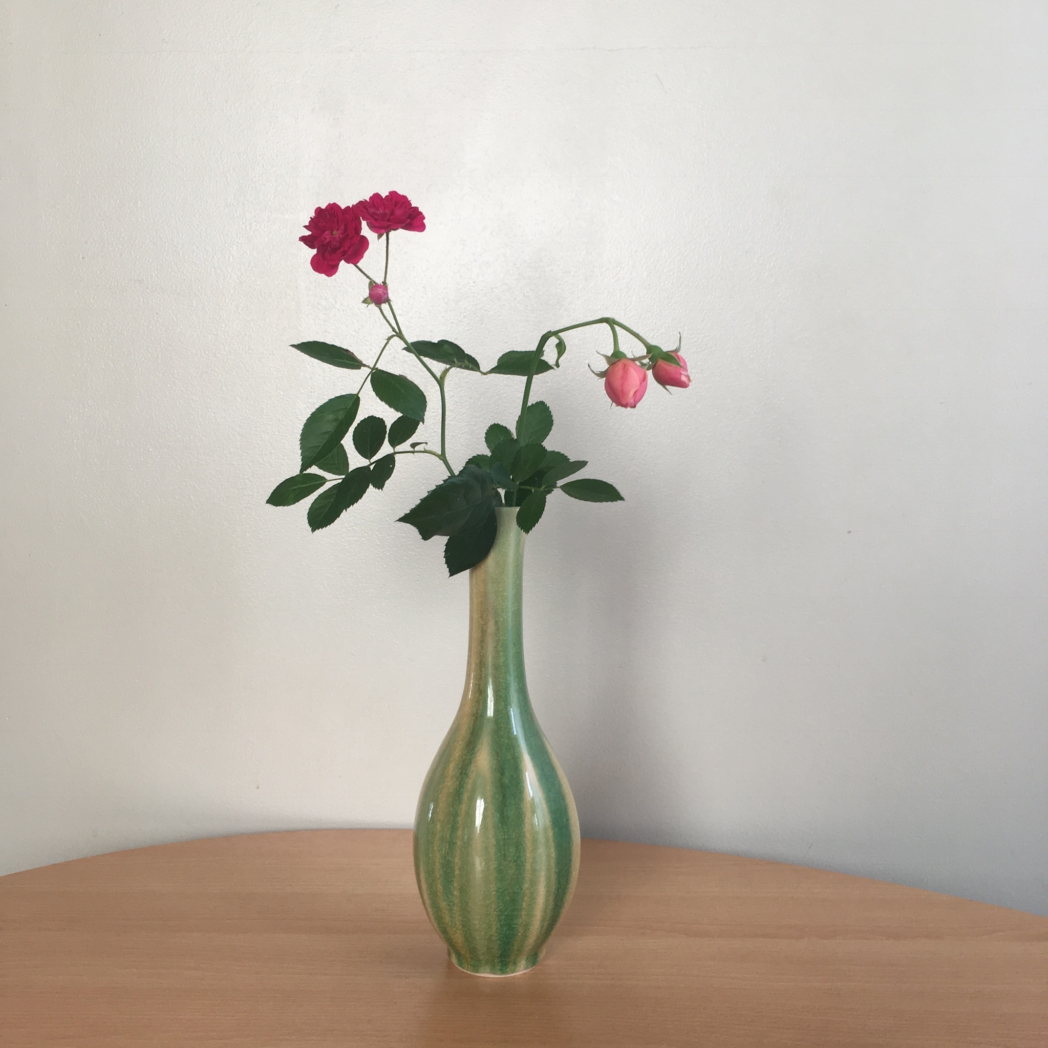 陶磁器 花瓶 花器 黄色 緑 縦長 | IKEBANA LILY