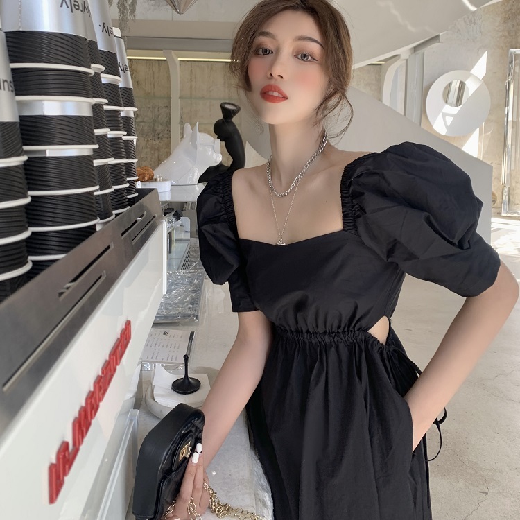 送料無料 ワンピース レディース ミモレ丈 黒 無地 パススリーブ 大人可愛い おしゃれ ワンピ ドレス 半袖 ウエスト チラ見せ 個性的 きれいめ サイドスリット ボートネック Aライン 夏ワンピース 襟なし 華やか ブラック こなれ感 インスタ映え アイテム 韓国