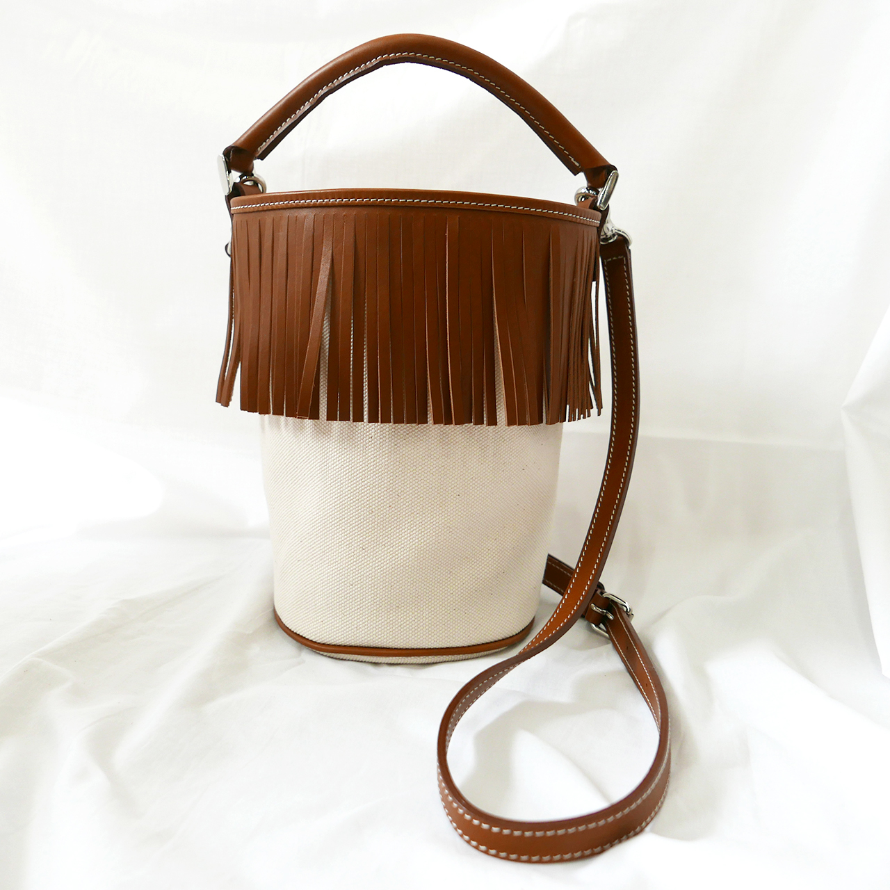 Fringe Bucket Bag/camel ayako