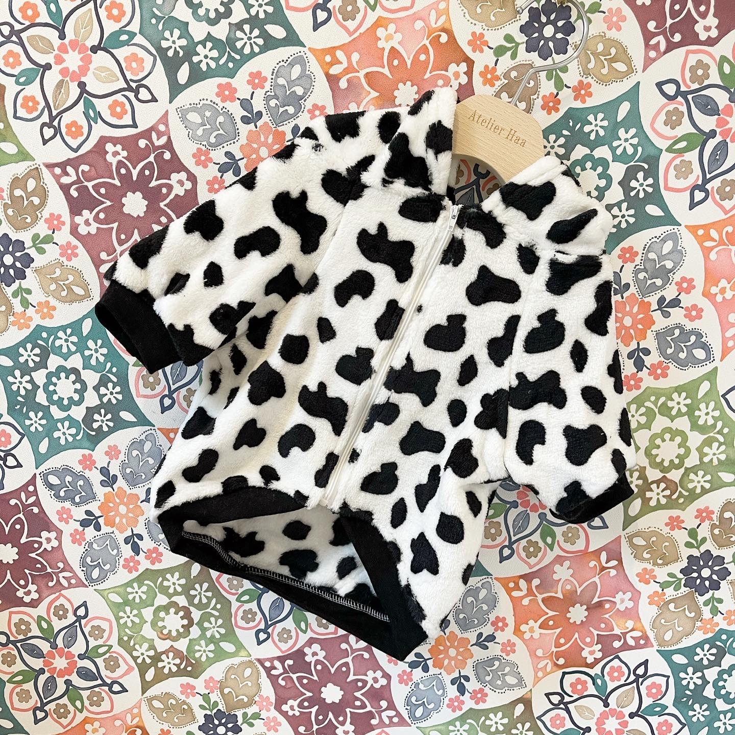 ダルメシアン柄おしゃれ前開きフーディ Atelier Haa