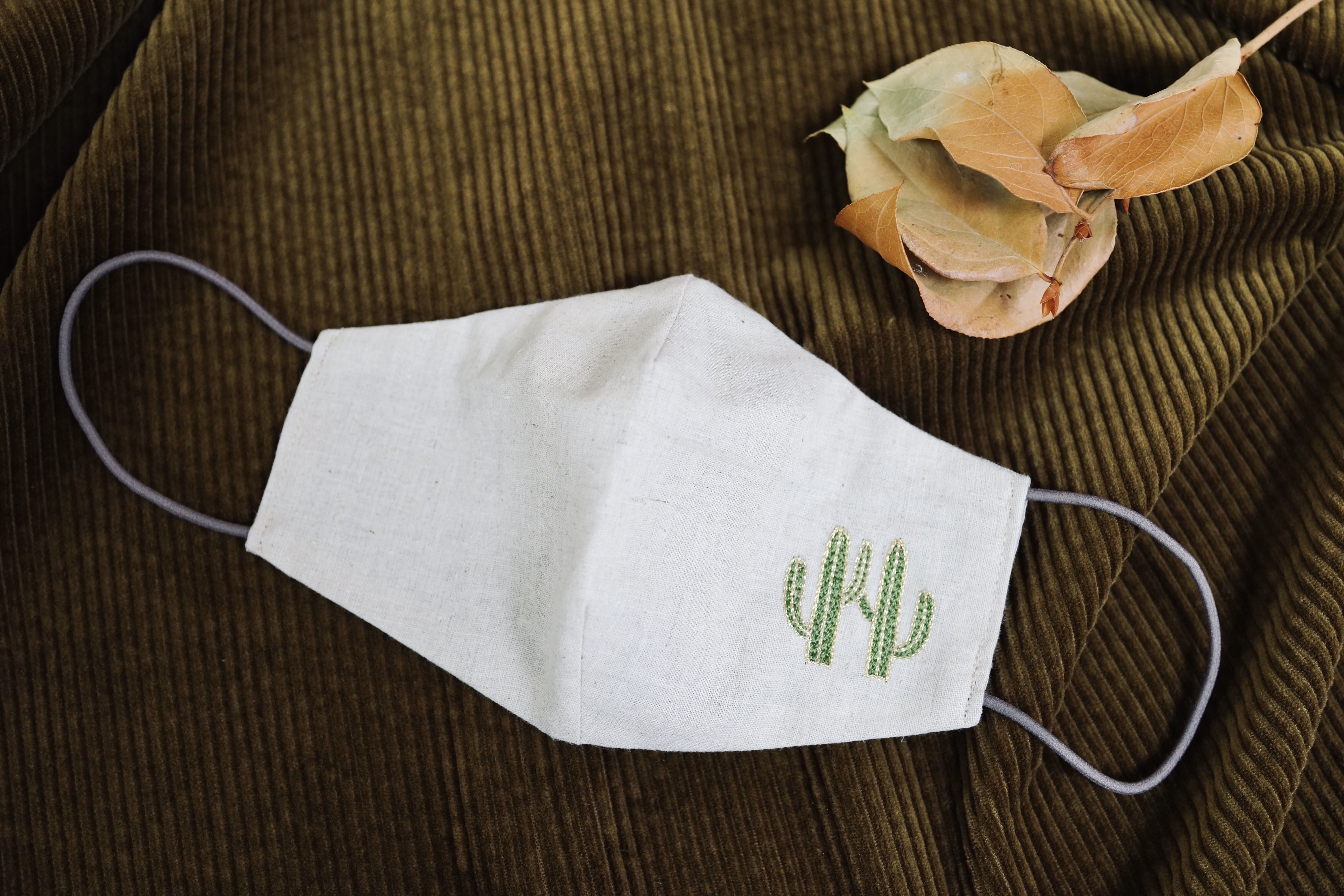 【刺繍マスク/ワイヤー】 "Cactus✴︎Beige"