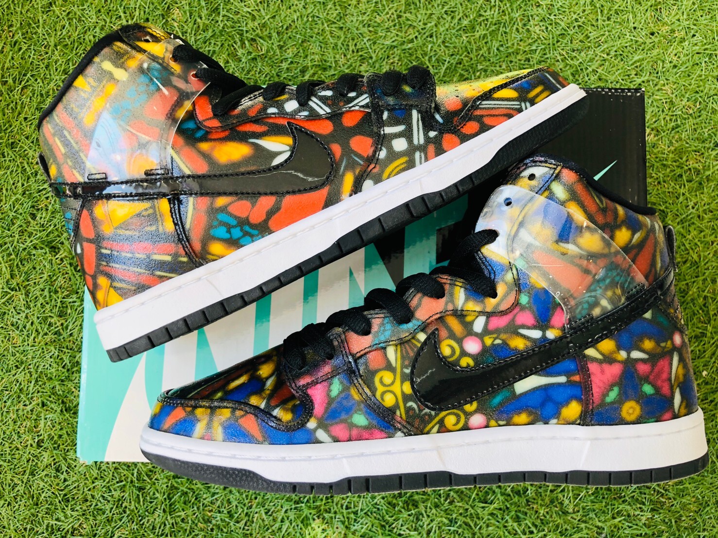 sb dunk stained glass