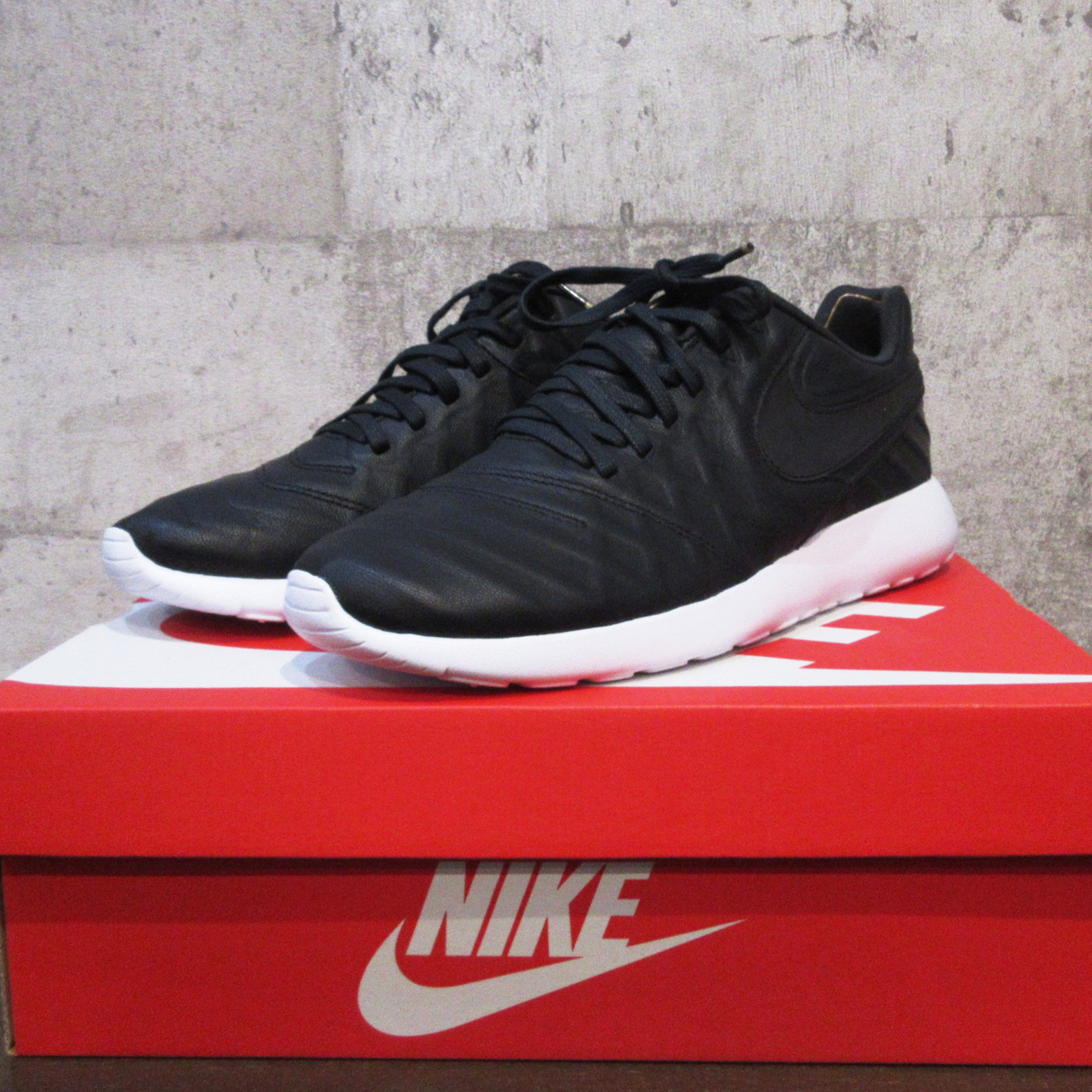 nike roshe tiempo vi