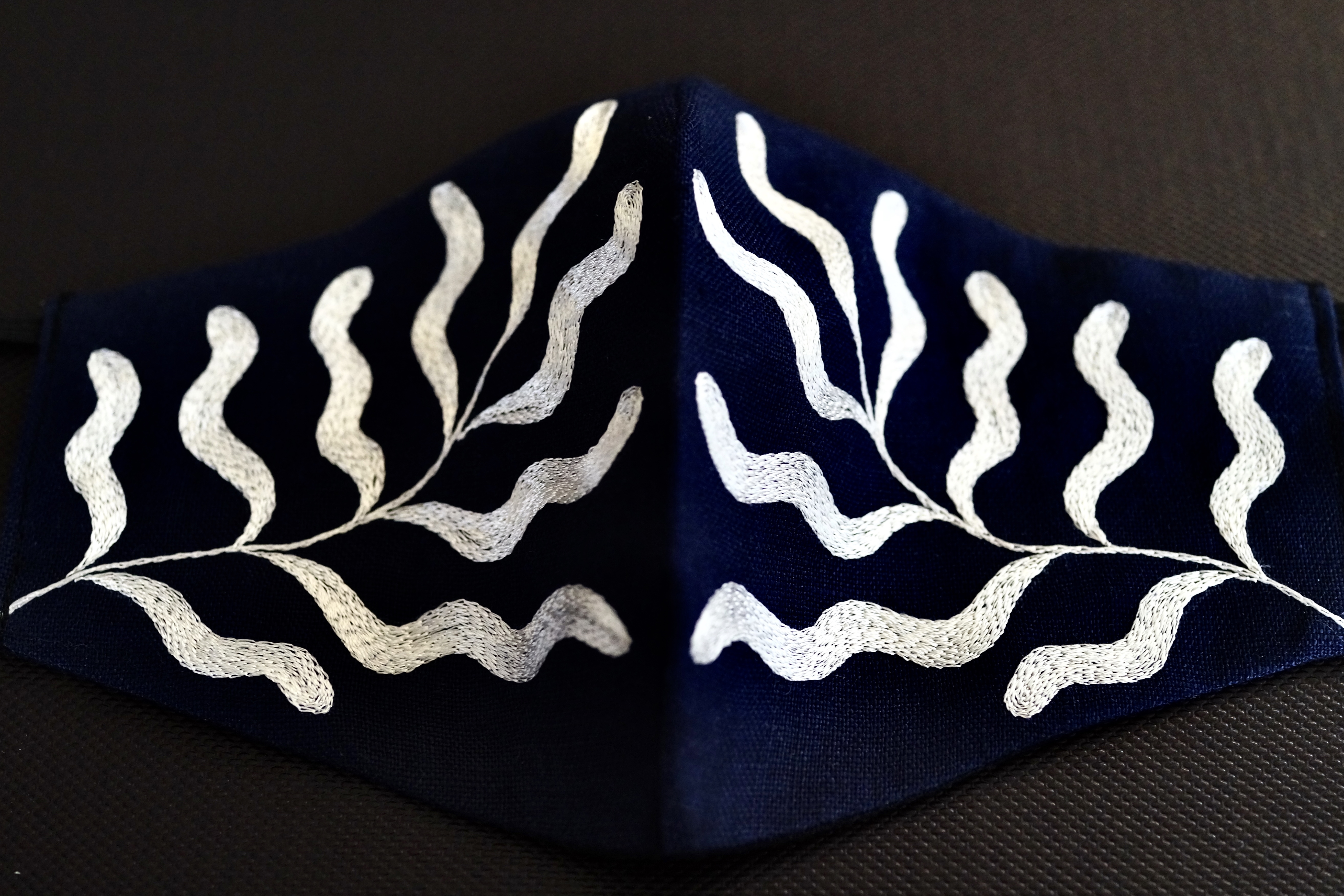 【刺繍マスク】 "Sea plant-white"