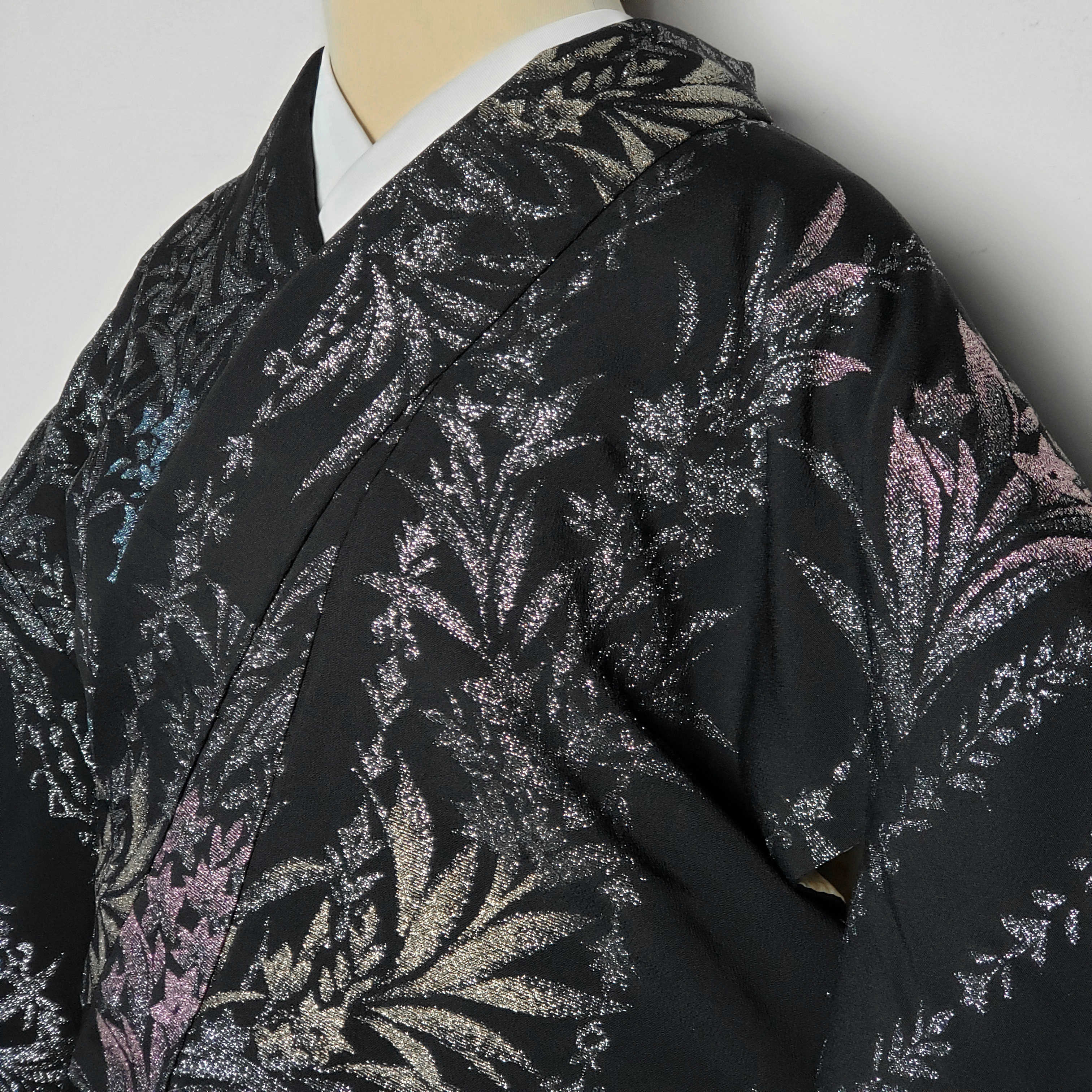 マジョリカお召し アンティーク着物 黒のキラキラ アンティークきもの てまり Kimono27 マジョリカお召し アンティーク着物 黒のキラキラ アンティークきもの てまり Kimono27