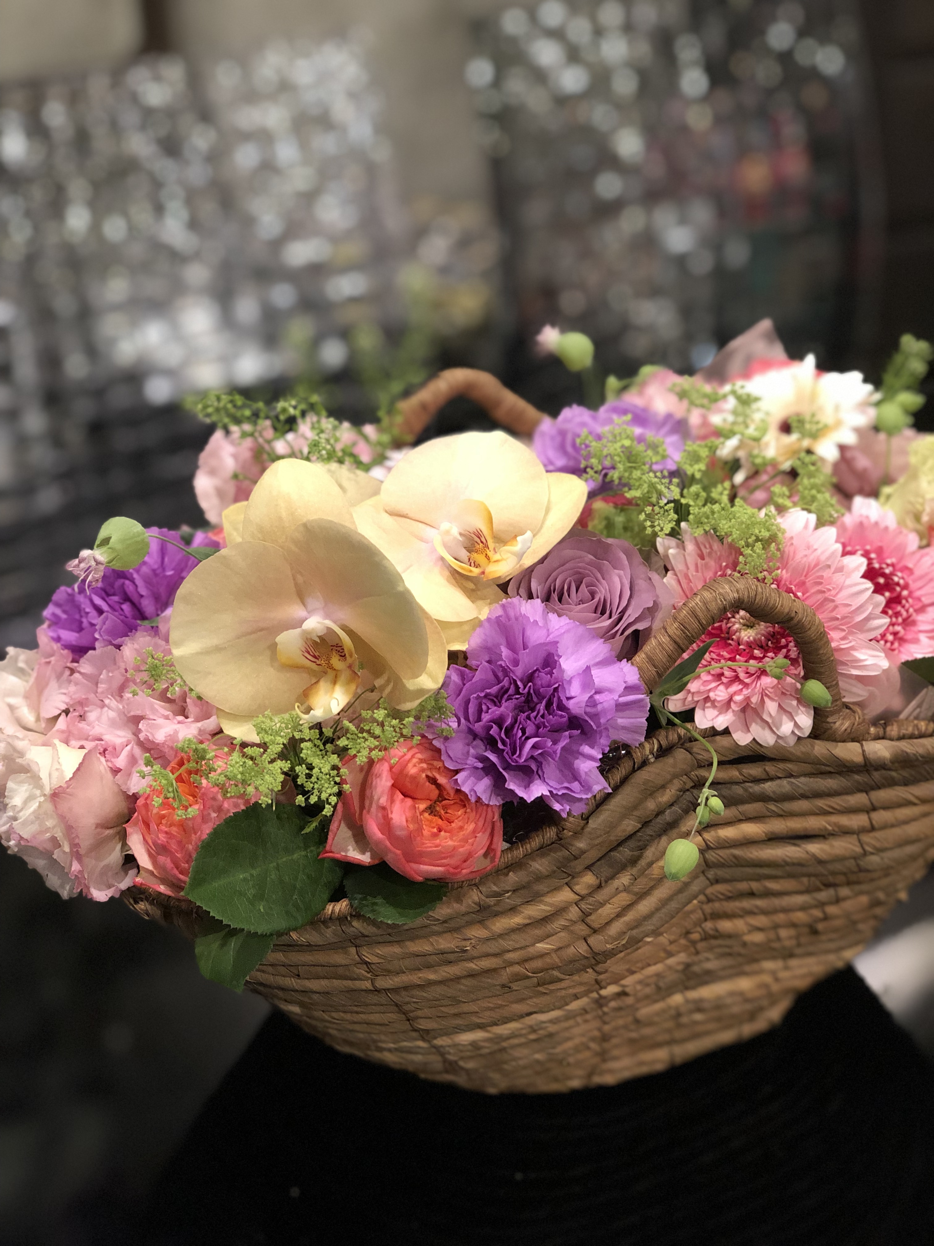 季節の花籠