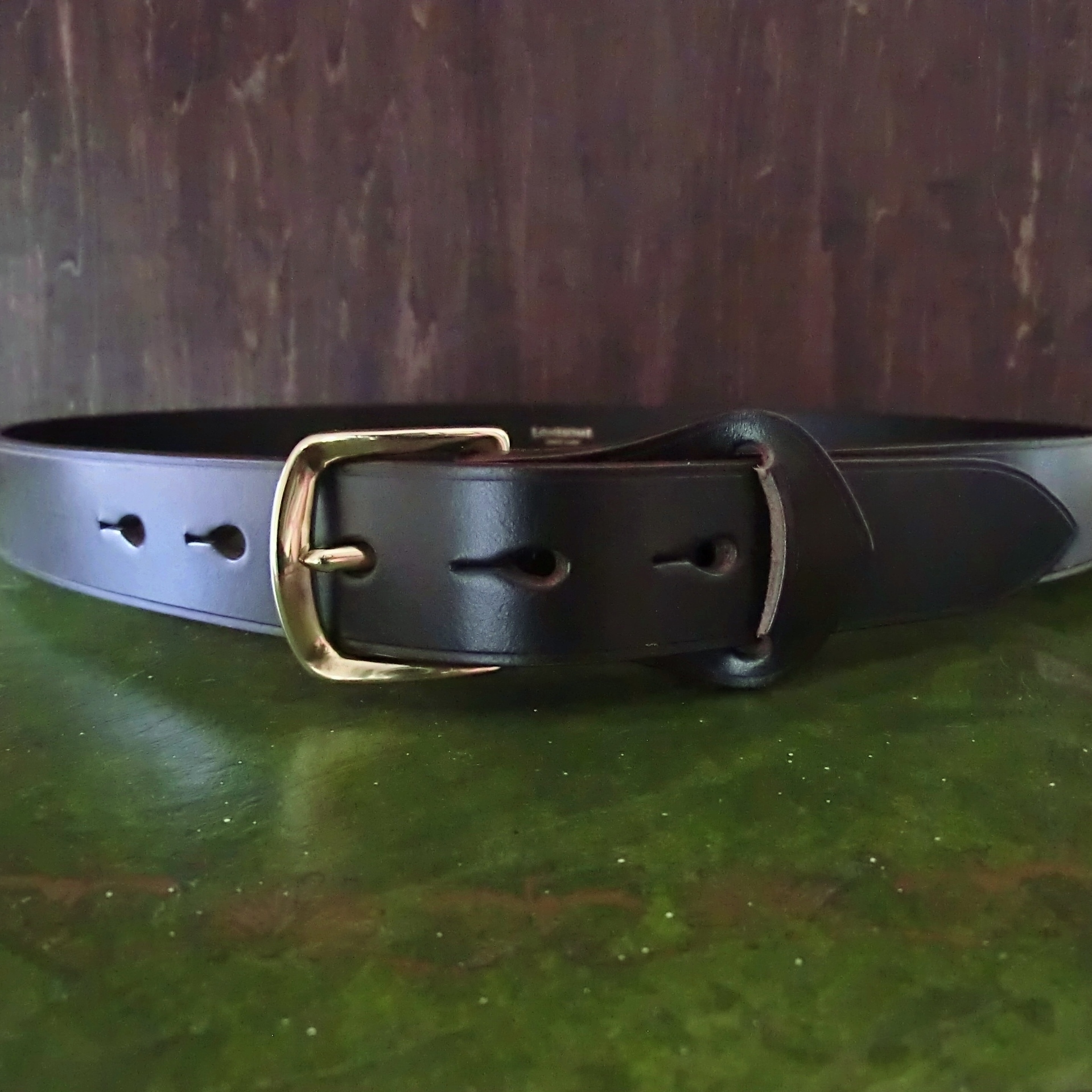 Bridle Leather Belt Sourire ブライドルレザーの一枚革ベロ付ベルト ｌｏｎｅｓｏｍｅ