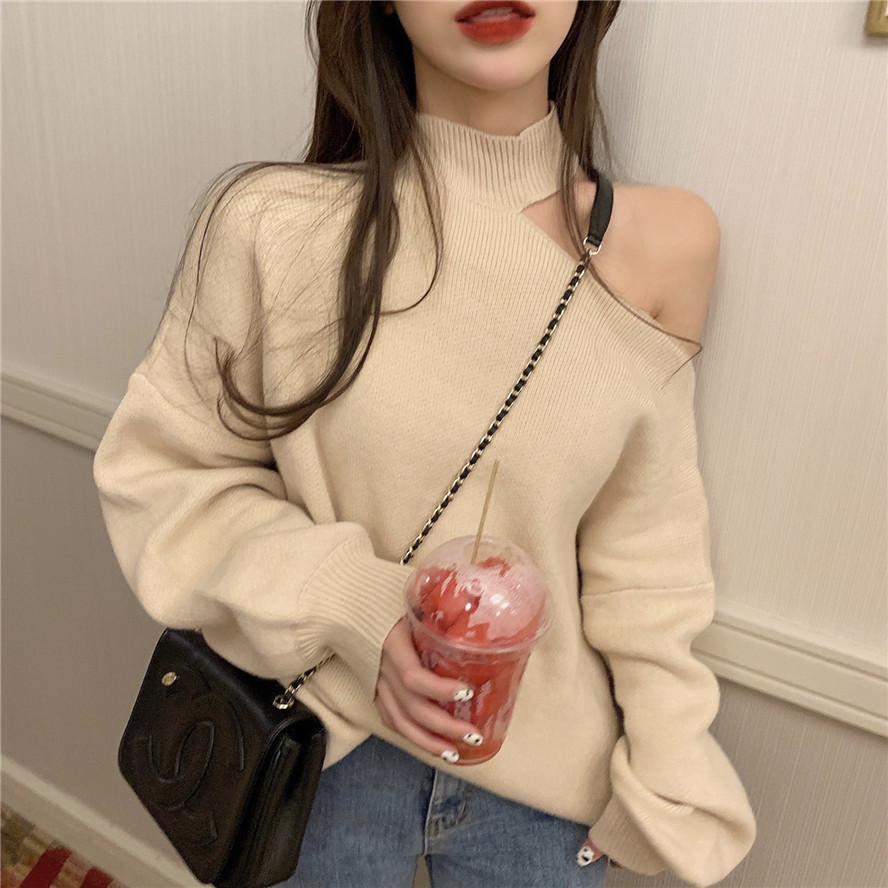 トップス 韓国風chicセクシー 片側が透けて肩を現す ハーフネック長袖 トップス 韓国風chicセクシー 片側が透けて肩を現す ハーフネック長袖
