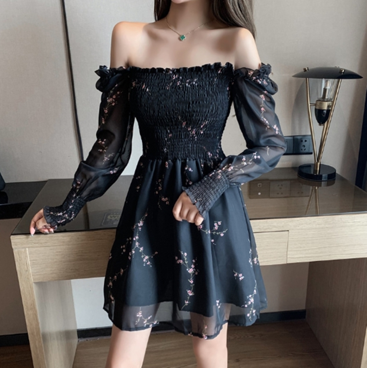 セクシー 花柄 シフォンドレス ワンピース ミニスカート 春 韓国 セクシー 花柄 シフォンドレス ワンピース ミニスカート 春 韓国